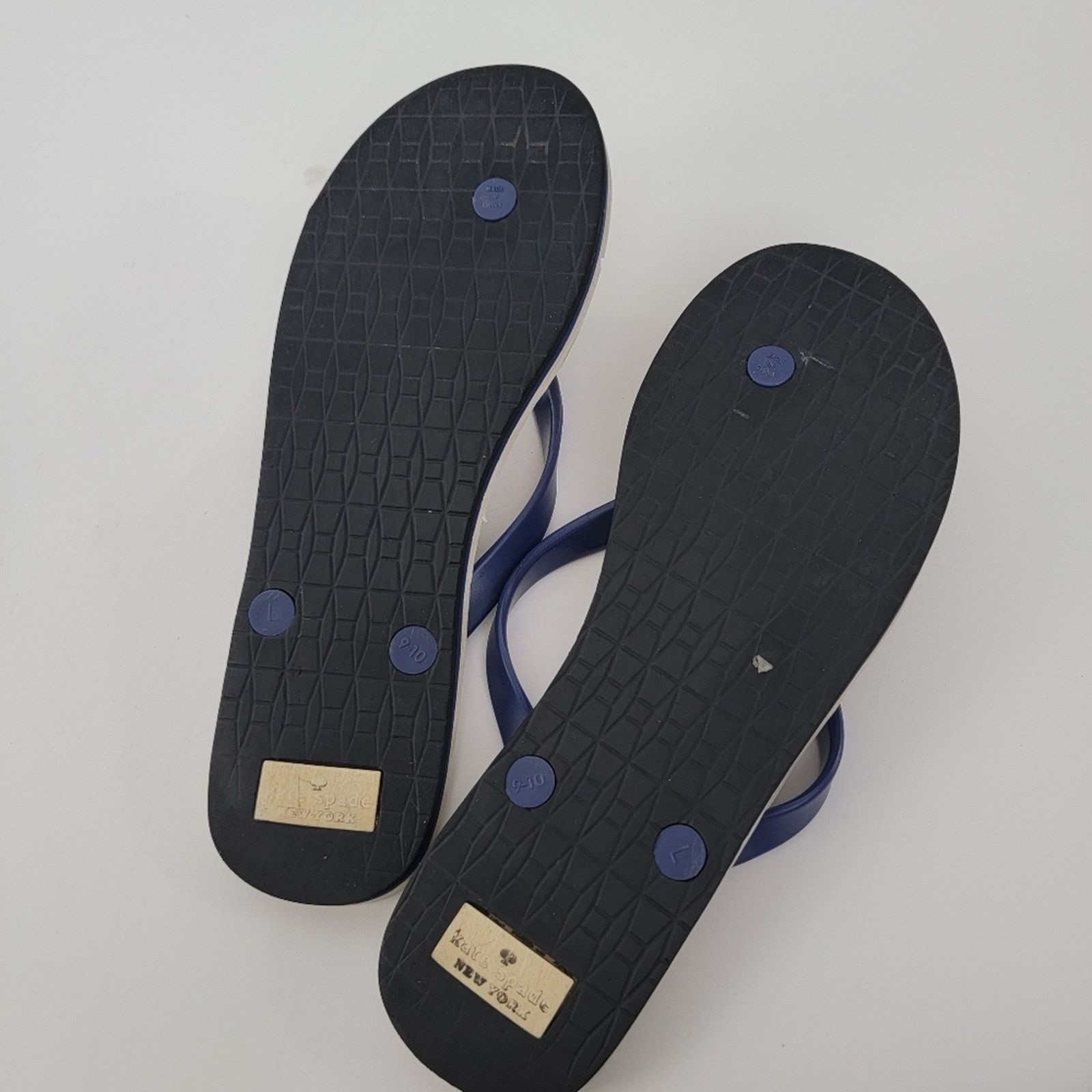 Kate Spade Kate Spade Bow Tie Flip Flop Sandals Size US 9 / IT 39 - 2 Thumbnail