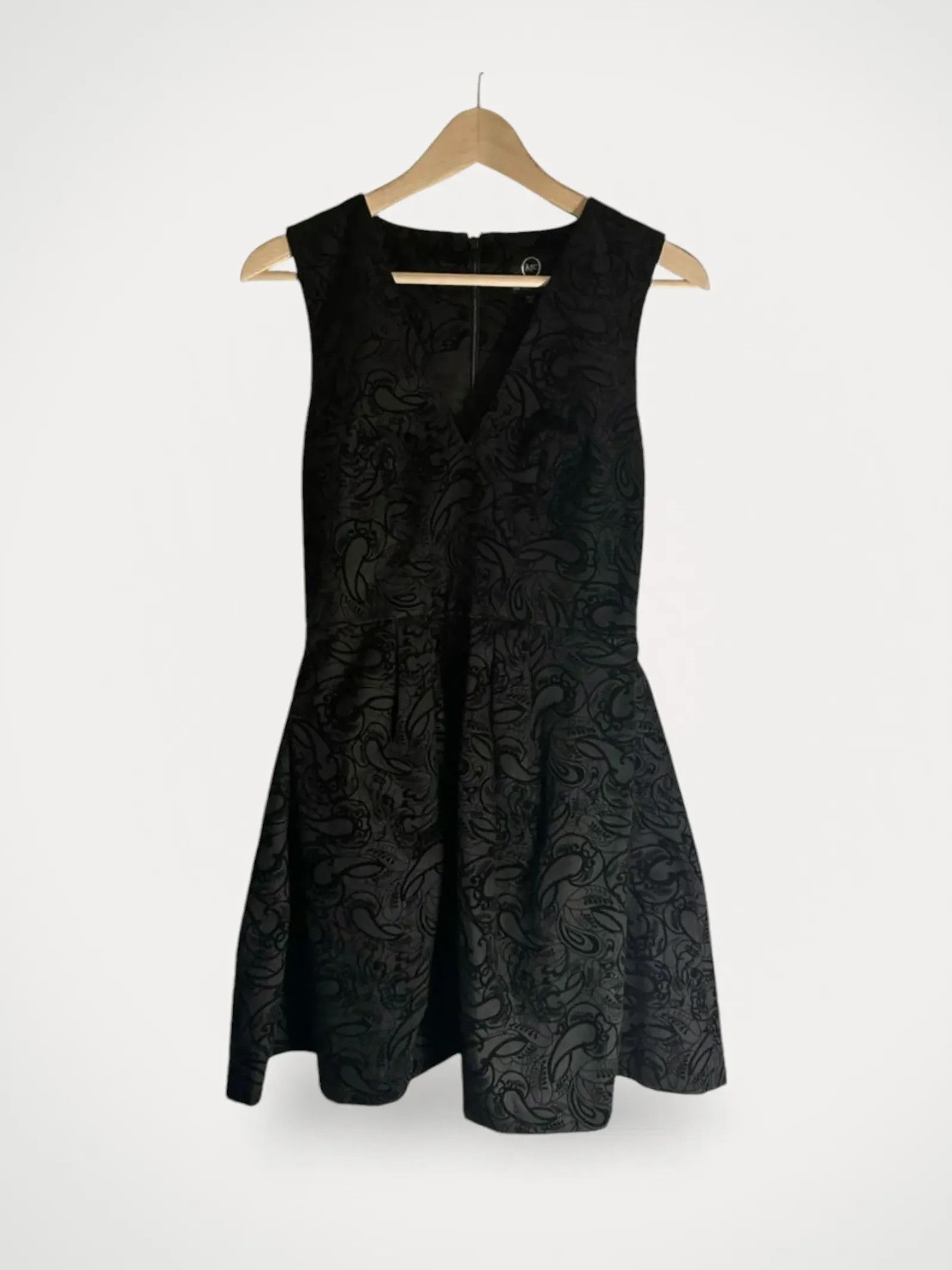 Alexander McQueen Alexander McQueen Dress Size S / US 4 / IT 40 - 1 Thumbnail