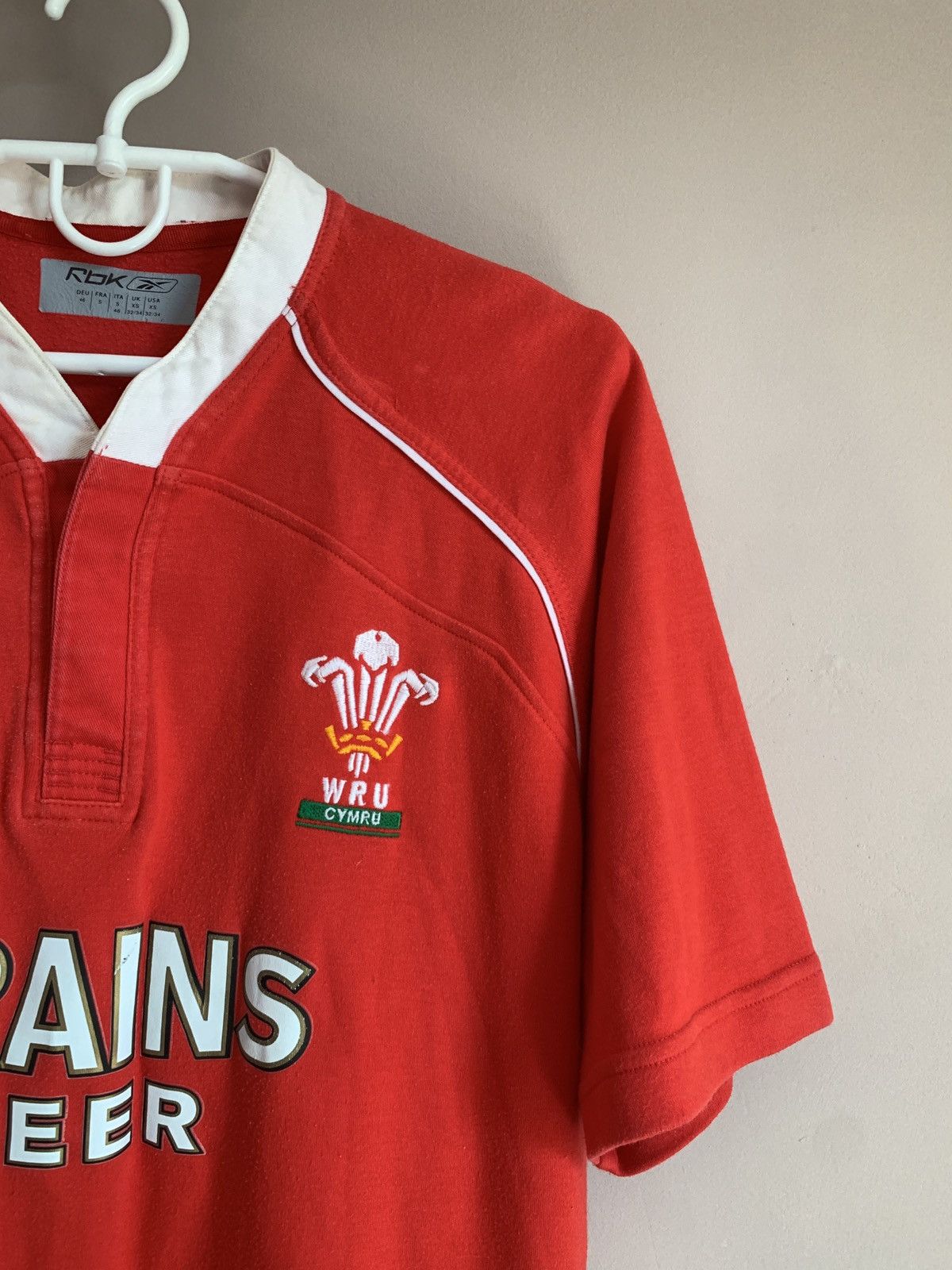 Vintage Wales 2004 Home Rugby Union Shirt Reebok Jersey Size S Size US S / EU 44-46 / 1 - 5 Thumbnail