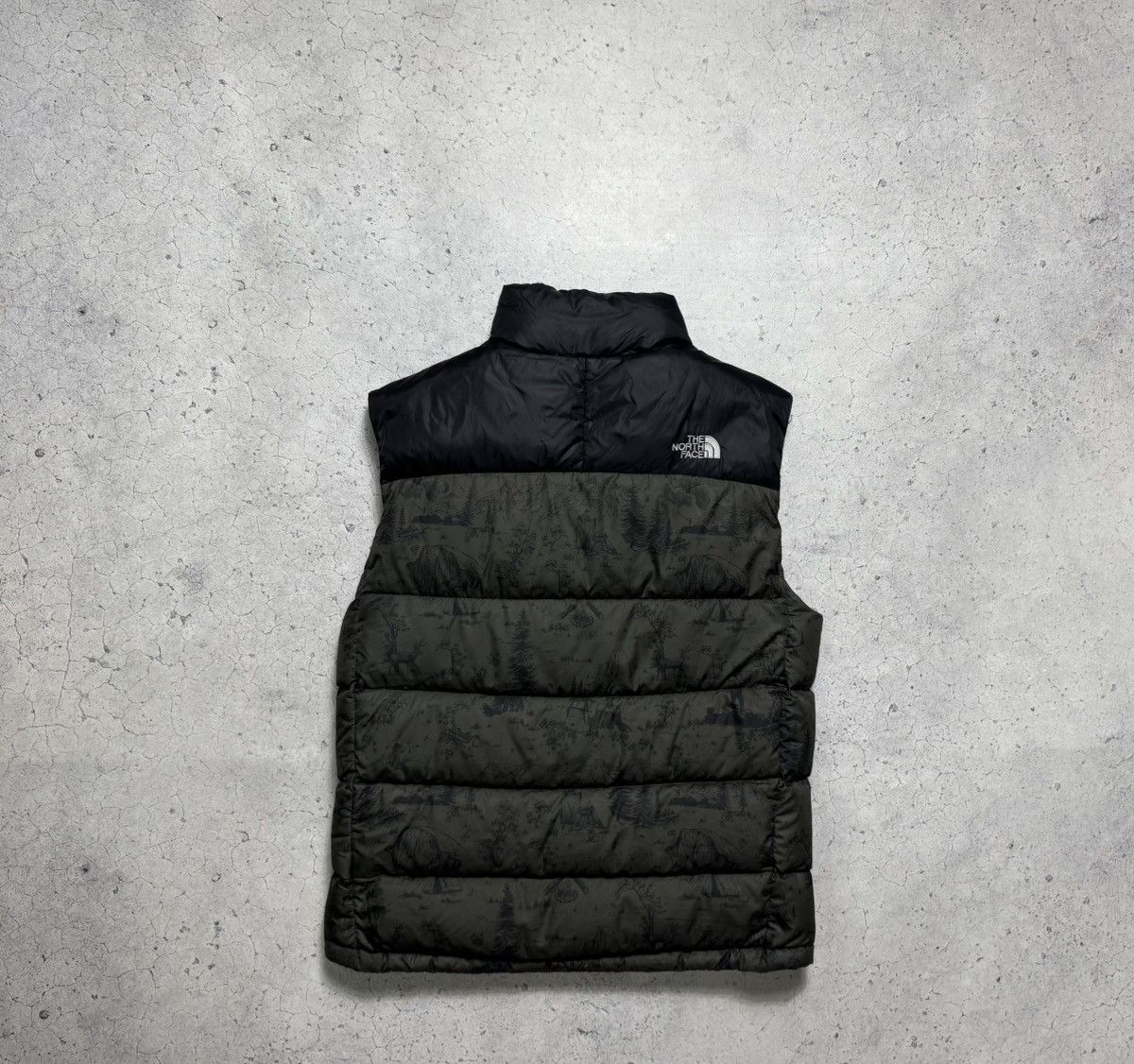 The North Face The North Face Nuptse Down Puffer Vest 700 Camo TNF Outdoor Size US S / EU 44-46 / 1 - 13 Thumbnail
