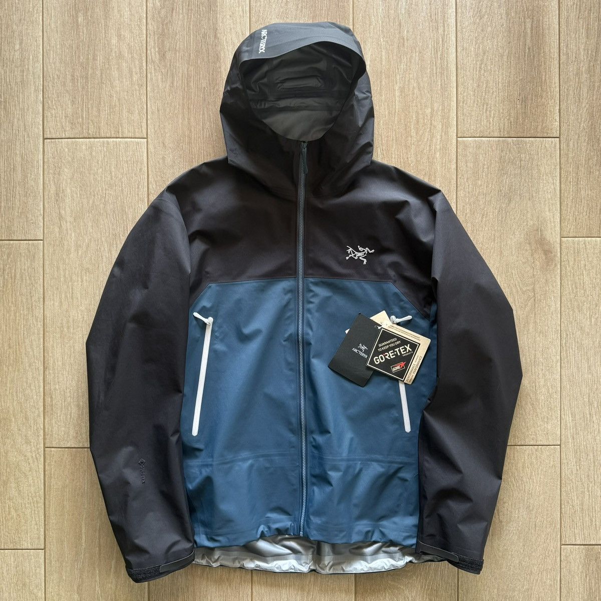 Arc'teryx Arc'teryx Beta Jacket Gore-Tex Mens Size US XL / EU 56 / 4 - 3 Thumbnail