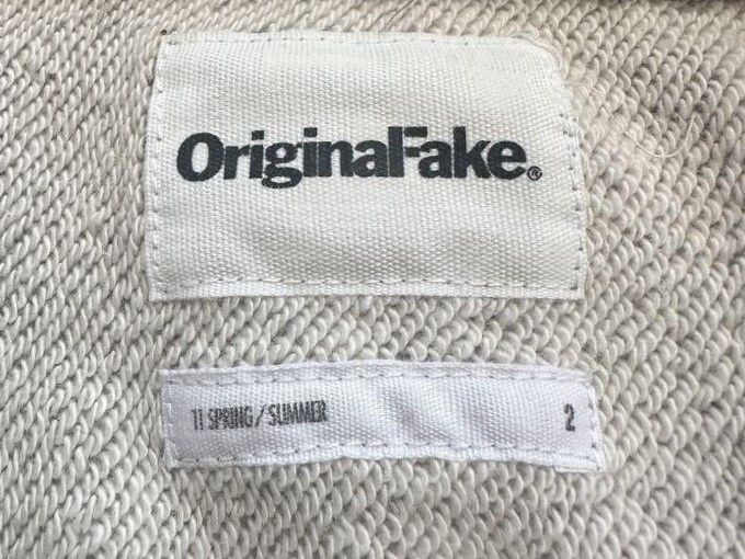 Kaws KAWS ORIGINAL FAKE X LOOPWHEELER CHOMPERS RAGLAN HOODIE SZ 2 Size US M / EU 48-50 / 2 - 6 Thumbnail