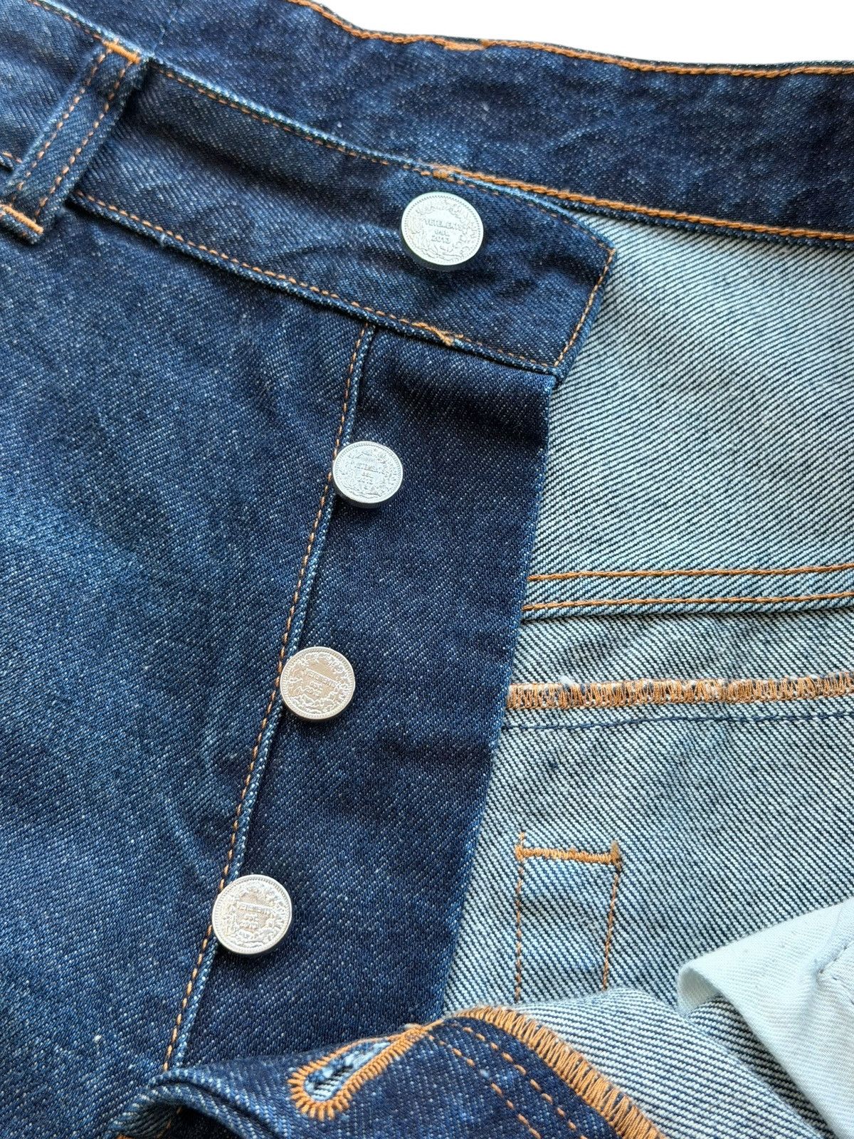 Vetements *RARE* GVASALIA VETEMENTS DENIM BAGGY DISTRESSED SHORT Size US 36 / EU 52 - 14 Thumbnail