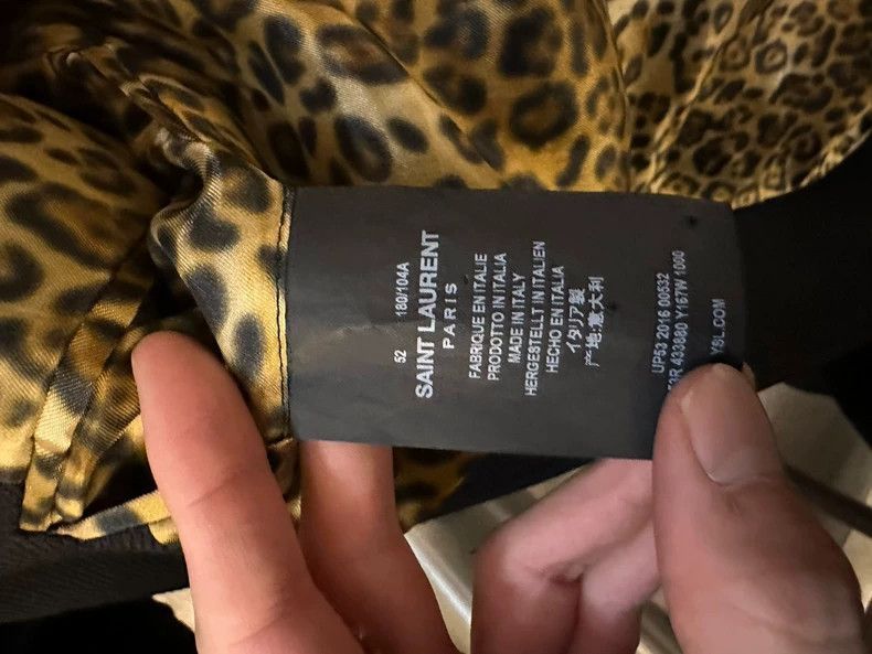 Saint Laurent Paris Saint Laurent Paris 15fw Velvet Splicing Coat-2506 Size US M / EU 48-50 / 2 - 6 Thumbnail