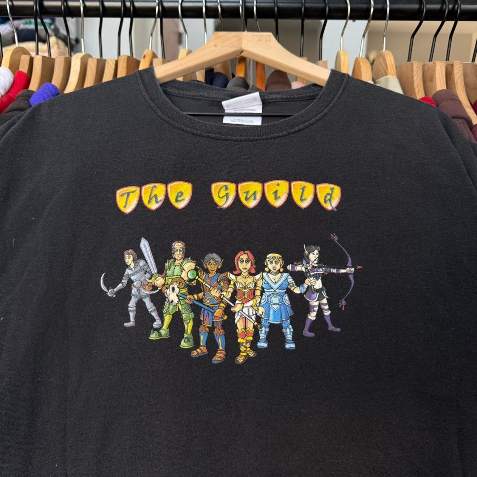 Hanes Vintage Y2K The Guild TV Show T-Shirt on Hanes Tag Size US XL / EU 56 / 4 - 2 Thumbnail