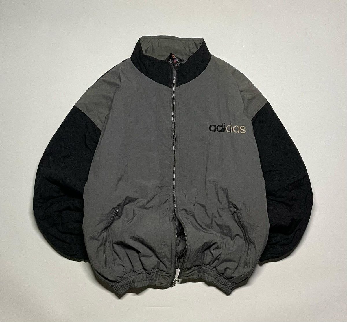 Adidas × Vintage Adidas Trefoil Biglogo a Embroidery 80s vintage windbreaker Size US L / EU 52-54 / 3 - 5 Thumbnail