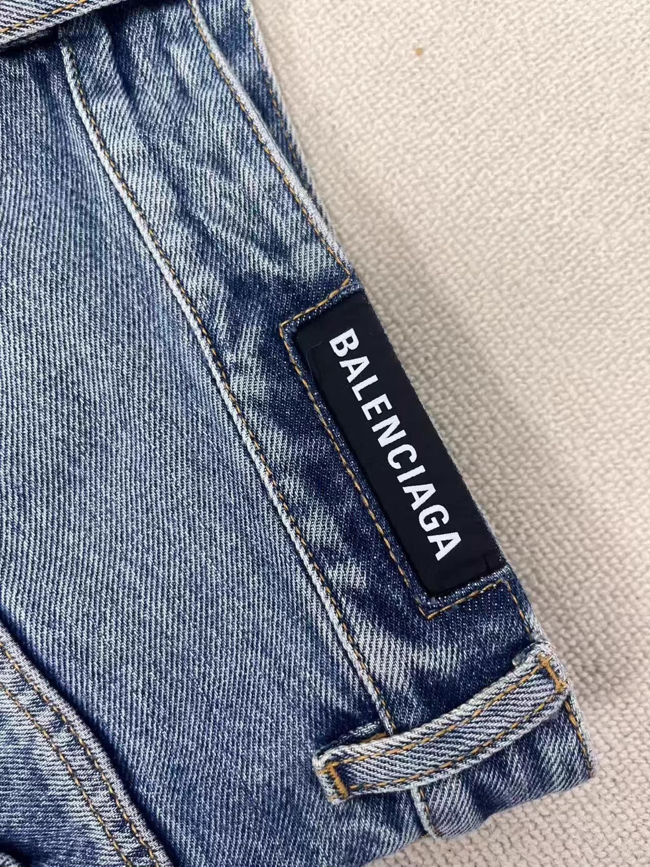 Balenciaga Balenciaga Distressed Button Mid Straight Jeans Men's Blue M Size US 33 - 3 Thumbnail