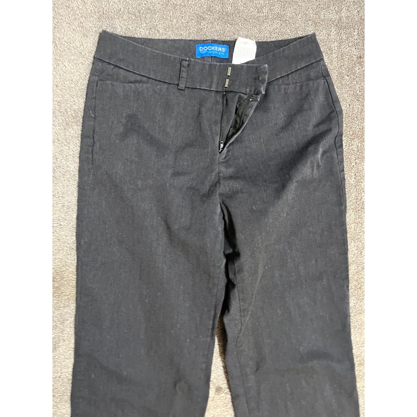 Dockers DOCKERS Women's Khakis Size 4 Short Gray Mid Rise Straight Leg Size 27" / US 4 / IT 40 - 2 Thumbnail