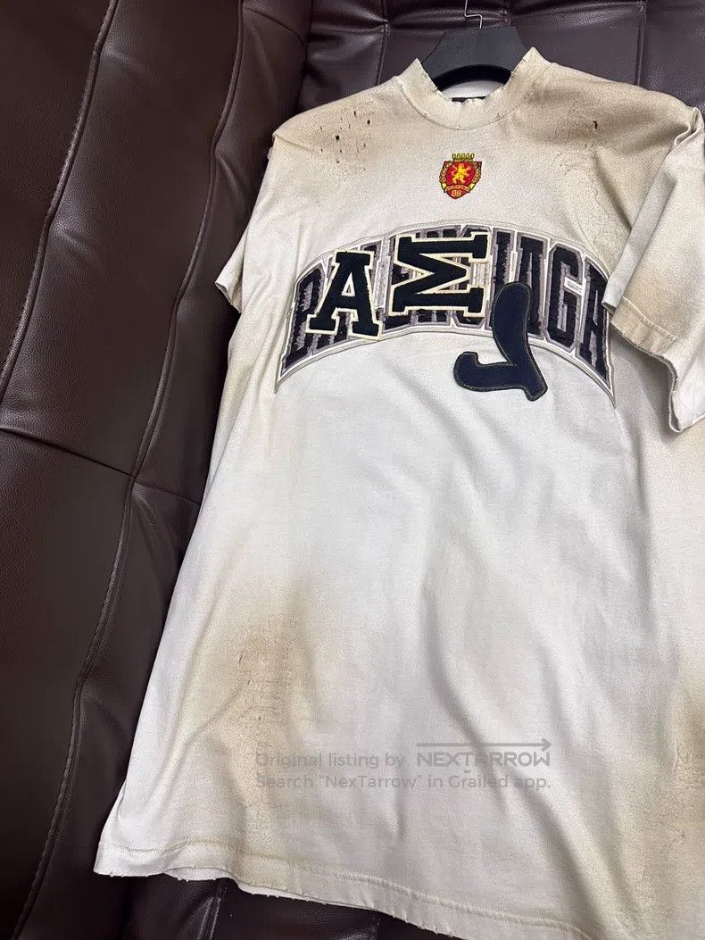 Balenciaga Balenciaga Manchester United Branded Short Sleeve T-shirt, Size US S / EU 44-46 / 1 - 1 Thumbnail