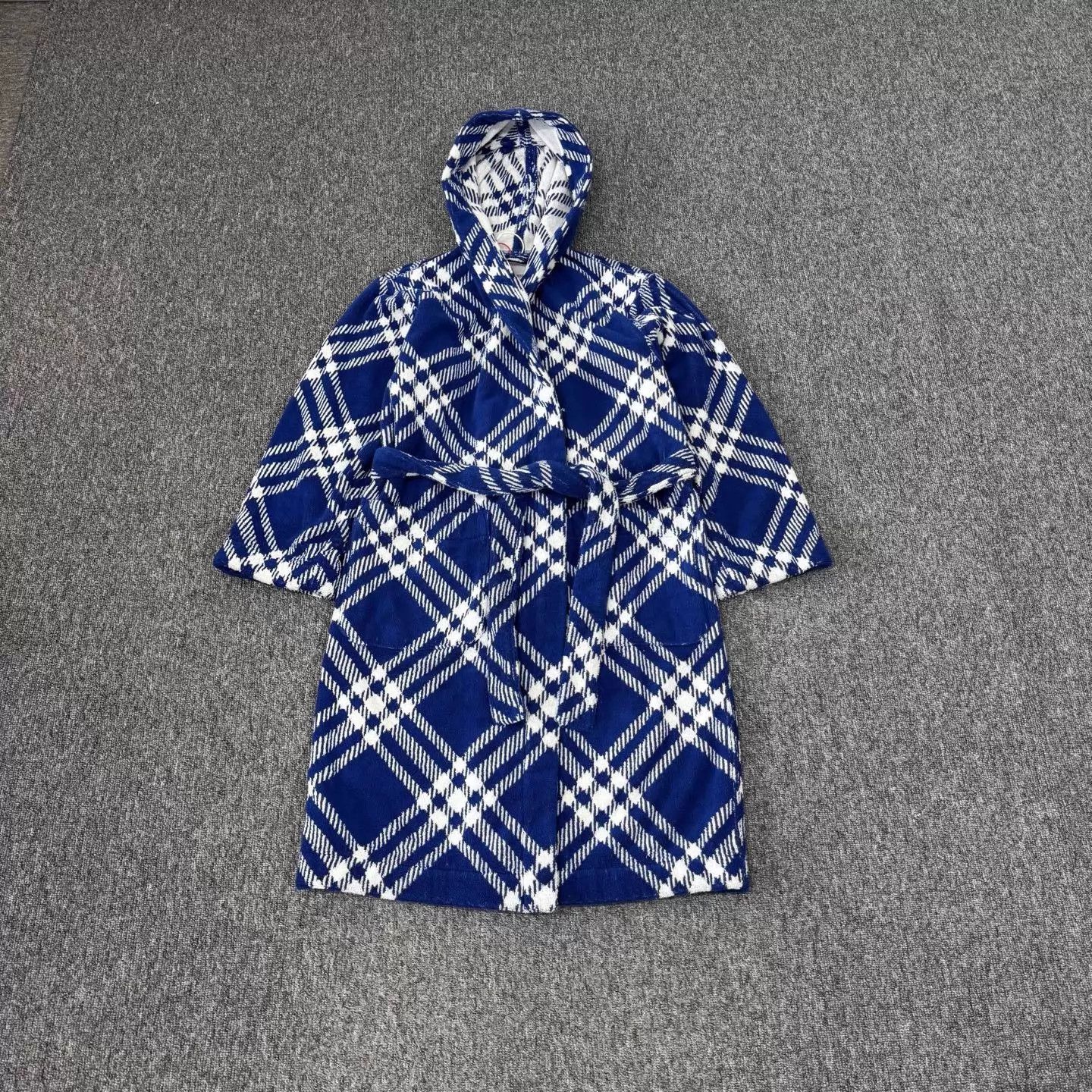 Burberry Burberry Check Cotton Robe Unisex S 99 New Size S / US 4 / IT 40 - 1 Thumbnail