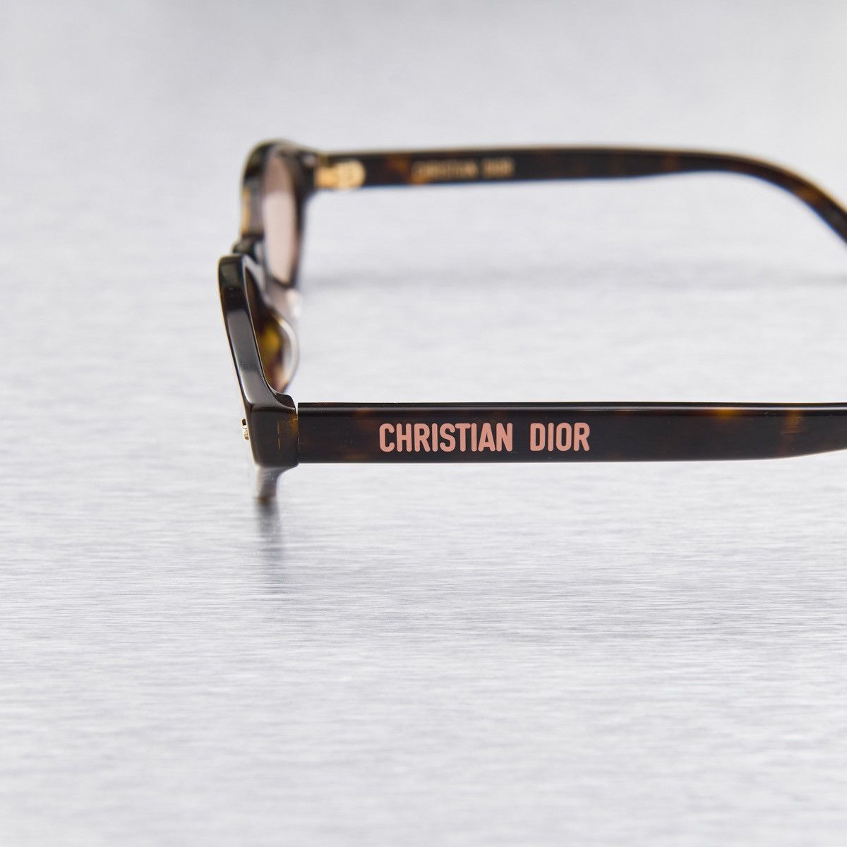 Dior DIOR DIORPACIFIC R1I 20L0 SUNGLASSES Size ONE SIZE - 3 Thumbnail
