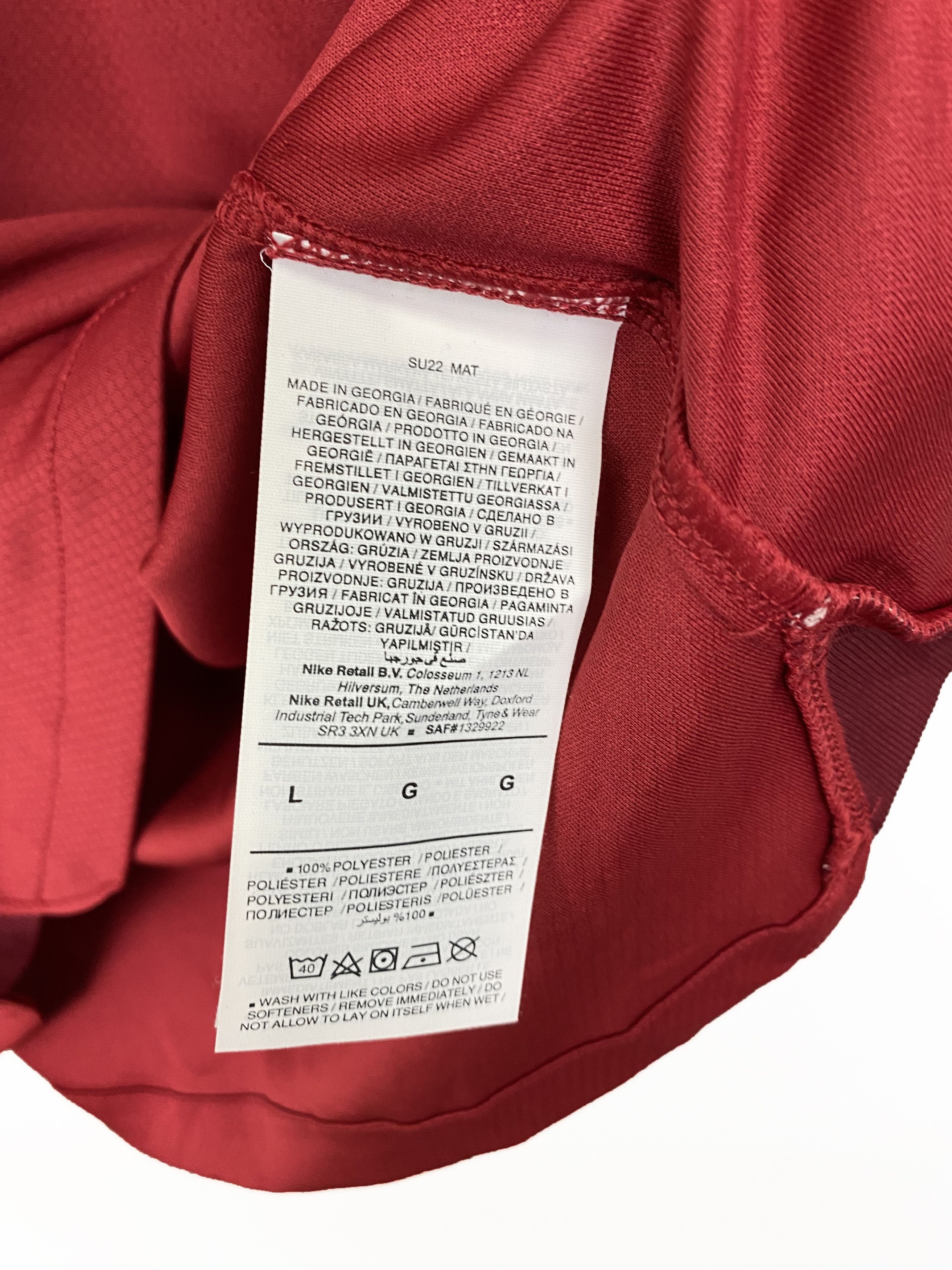 Nike LIVERPOOL 2022/23 Home Football Soccer Jersey Kit Nike Size US L / EU 52-54 / 3 - 9 Thumbnail