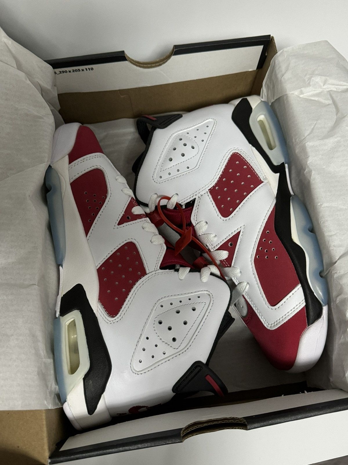 Jordan Brand Air Jordan 6 retro carmine 2021 Size US 6 / IT 36 - 1 Thumbnail