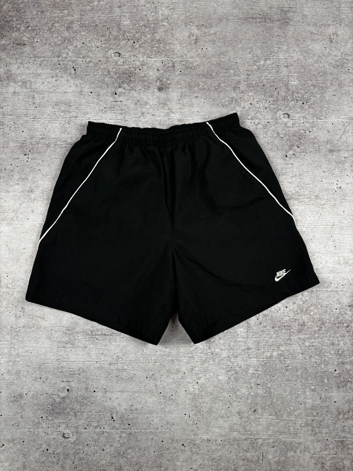 Nike × Vintage Nike vintage short size S Size US 30 / EU 46 - 1 Thumbnail