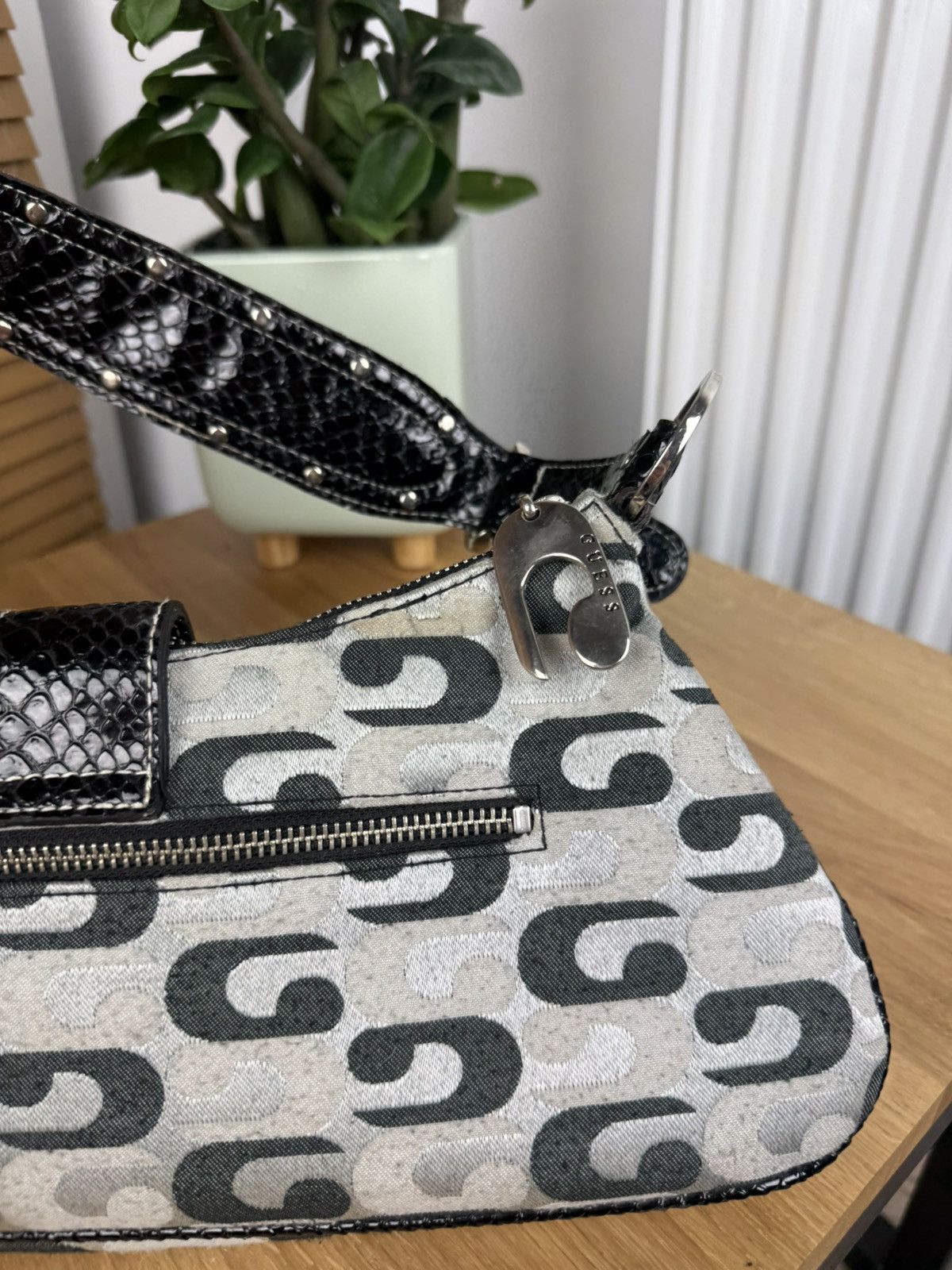 Guess Vintage guess bag with metal logo and buckle | Grailed