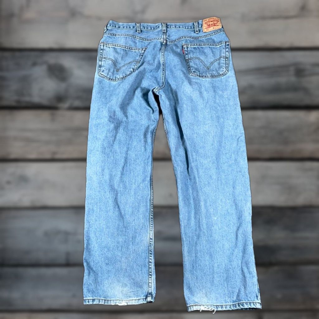 Levi's VINTAGE Levi's Jeans 550 Relaxed Fit 42 x 31 Blue Denim 90s Grunge Retro 5-Pocket Mens Jeans Brand Levi's Size US 42 / EU 58 - 1 Thumbnail