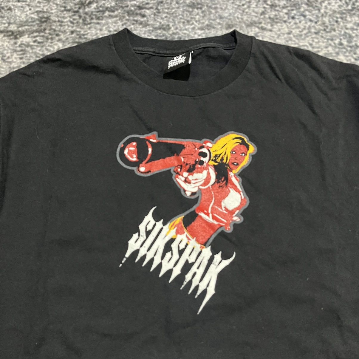 Vintage VINTAGE 90s SIKSPAK GRUNGE SKATER BLACK T SHIRT SIZE LARGE Size US L / EU 52-54 / 3 - 4 Thumbnail