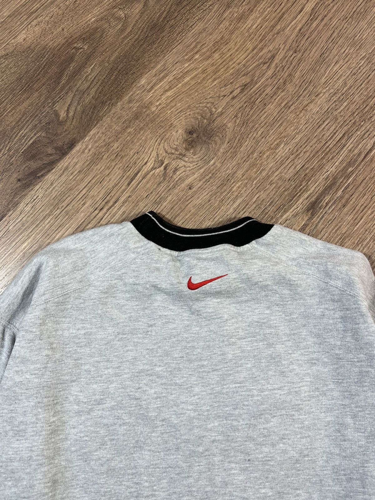 Nike Vintage Nike Sweatshirt Swoosh Big Logo Size US M / EU 48-50 / 2 - 15 Thumbnail