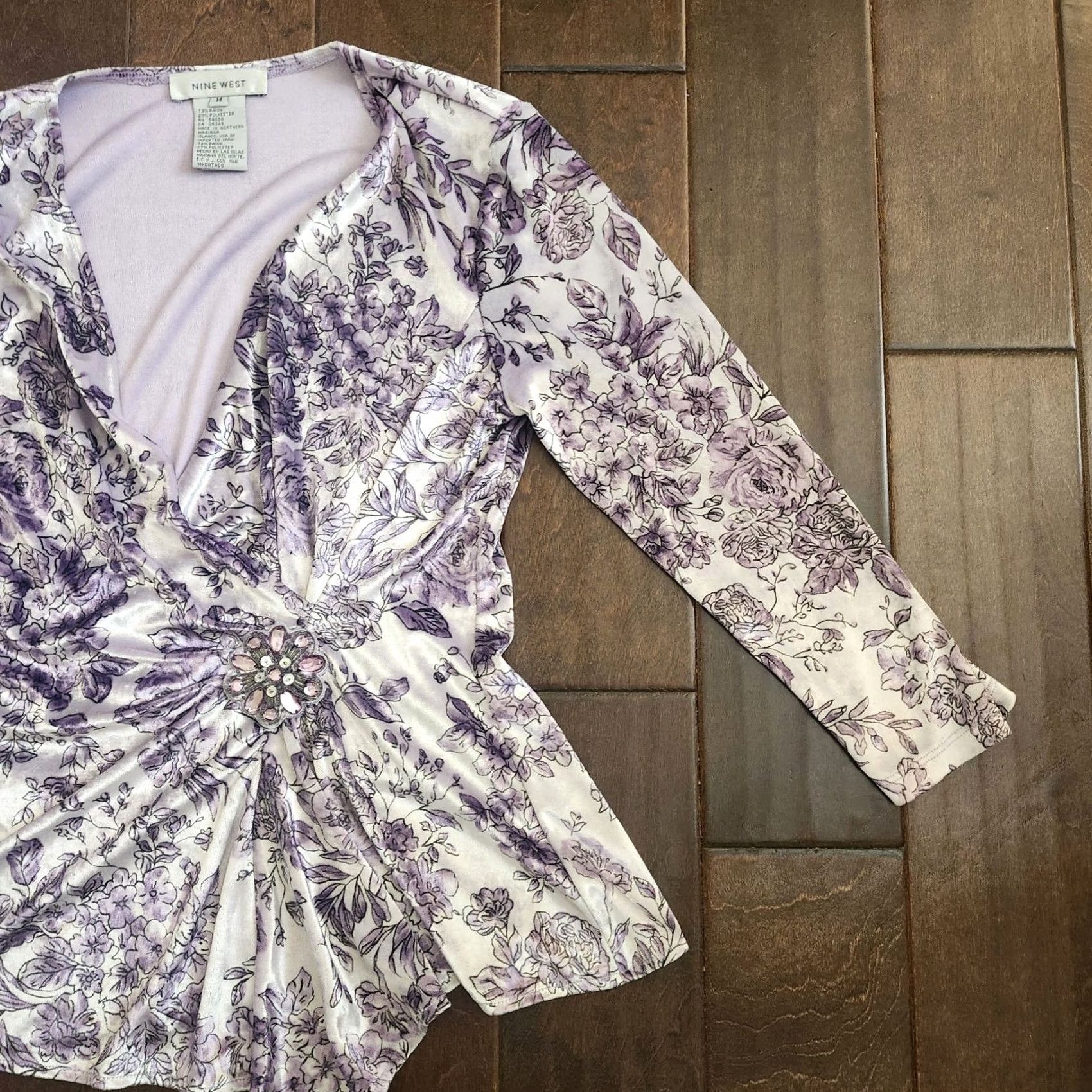 Nine West Nine West Womens Floral V-Neck Long Sleeve Blouse Purple Embellished Top Medium Size M / US 6-8 / IT 42-44 - 5 Thumbnail