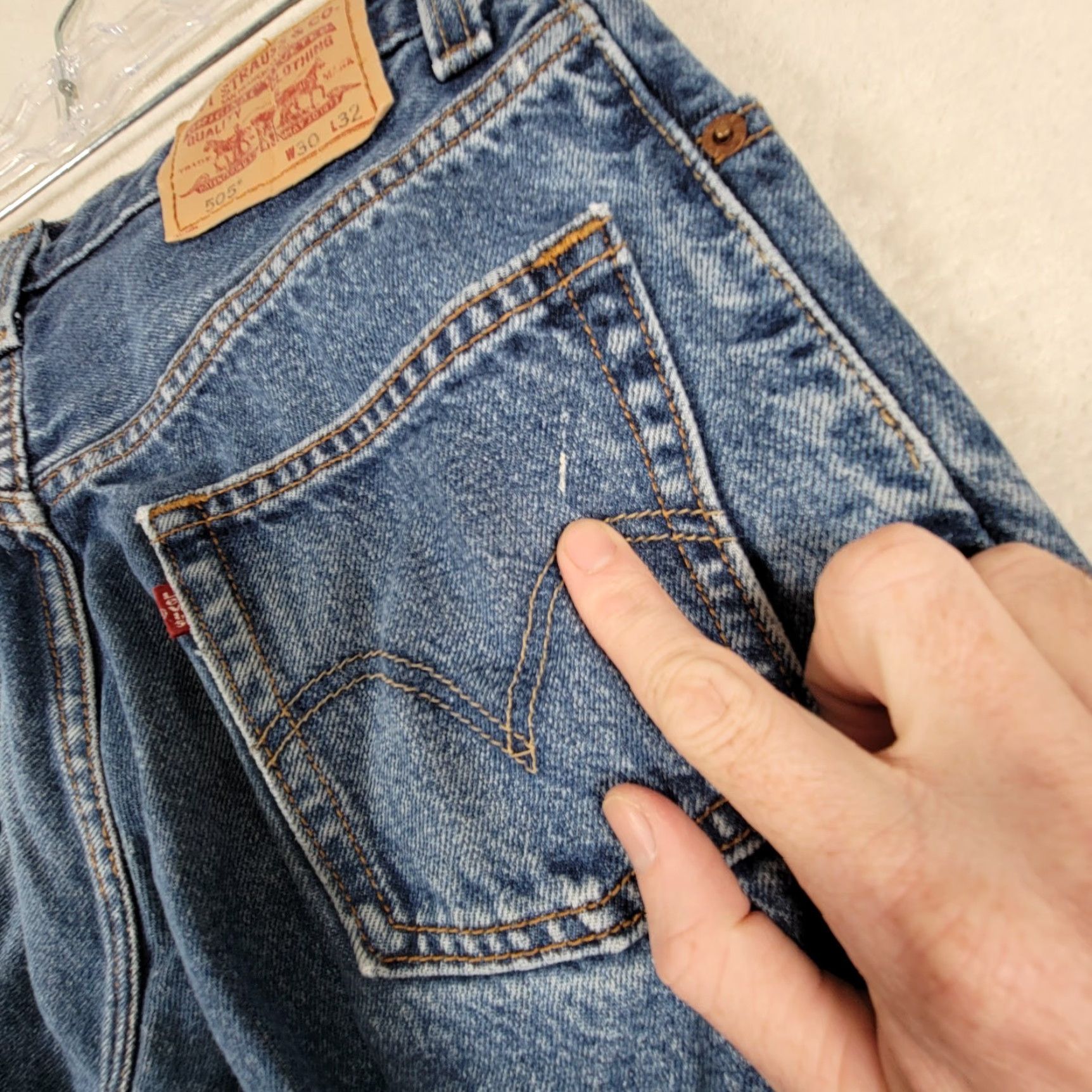 Levi's **Levi's Men's 505 Blue Straight Leg Jeans 32x32 Zip** User: Levi's Men's 505 Blue Straight Leg Jeans 32x32 Zip Size US 32 / EU 48 - 7 Thumbnail