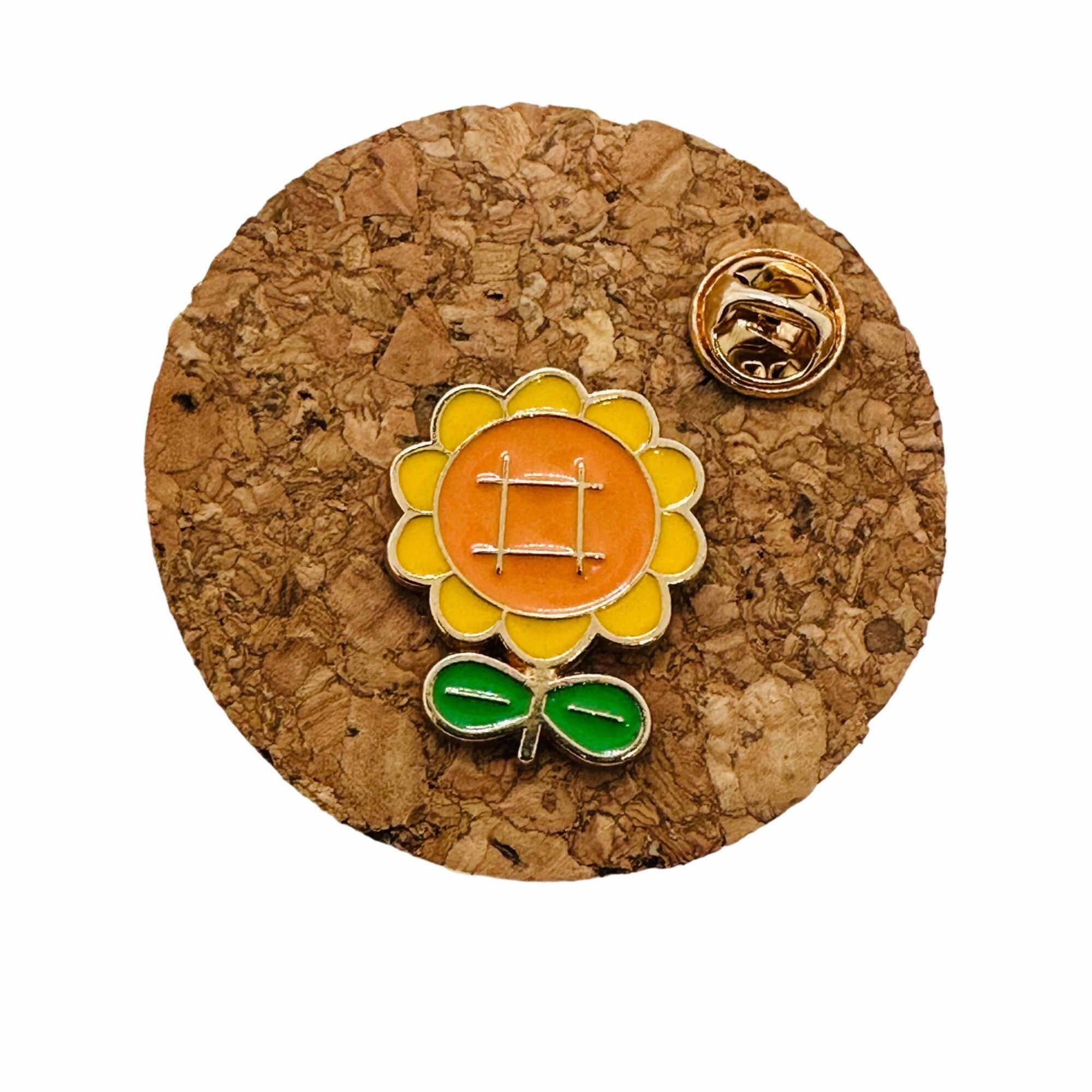 Other ✨Brooch Cute Cartoon sunflower shape Pin Enamel✨ Size ONE SIZE - 2 Thumbnail