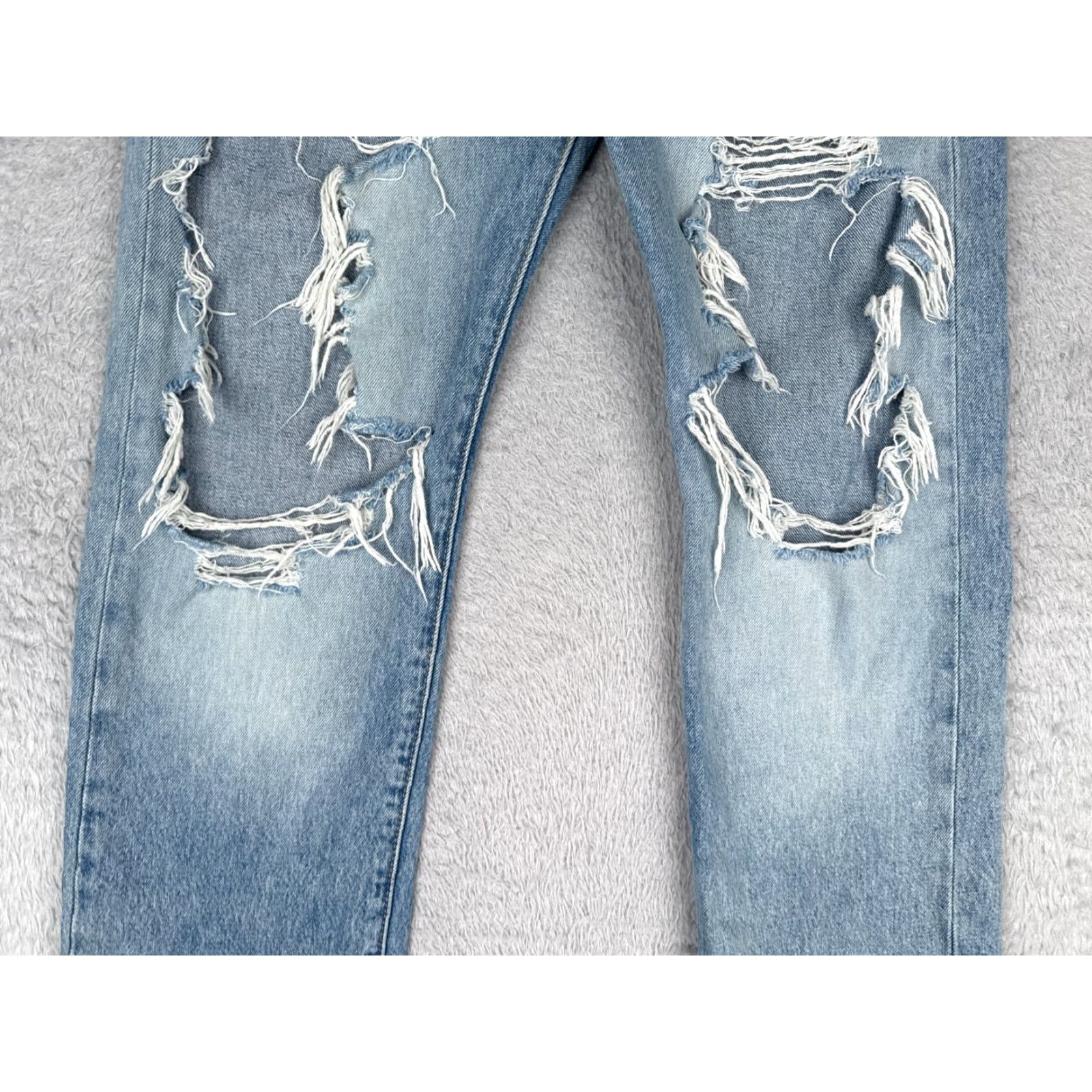 Levi's VINTAGE Levis Jeans 501 Button Fly Denim 32x32 Blue Mens Regular Straight Distressed 90s Retro 501 Series Size US 32 / EU 48 - 3 Thumbnail