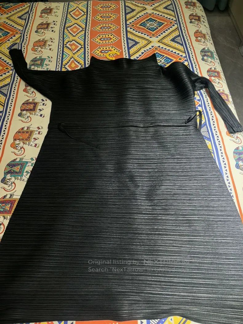 Issey Miyake Issey Miyake Black Pleated Dress Size L / US 10 / IT 46 - 2 Thumbnail