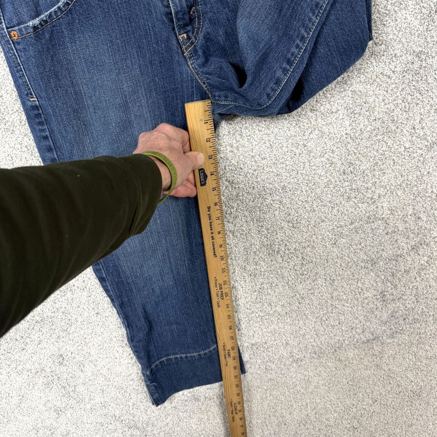 Levi's Levi's 515 Capri Jeans Women 8M 31x21 Medium Blue Denim 5-Pocket Stretch Capri Crop 515 Low Rise Quarter Buckle Hem Vintage No Size 30" / US 8 / IT 44 - 4 Thumbnail
