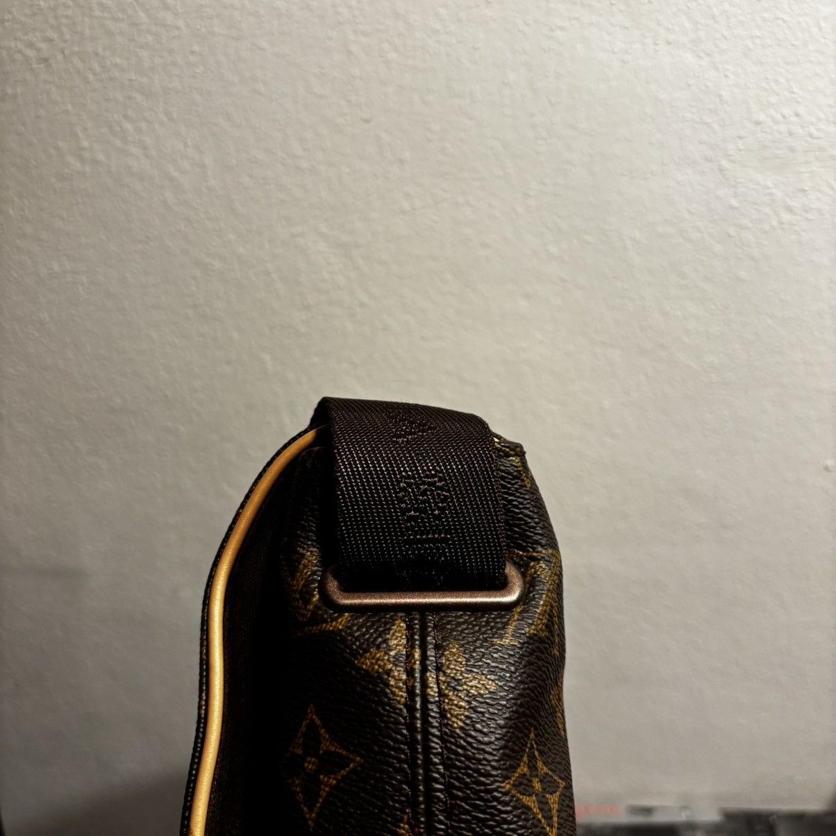 Louis Vuitton Louis Vuitton Messenger Shoulder Bag Size ONE SIZE - 3 Thumbnail