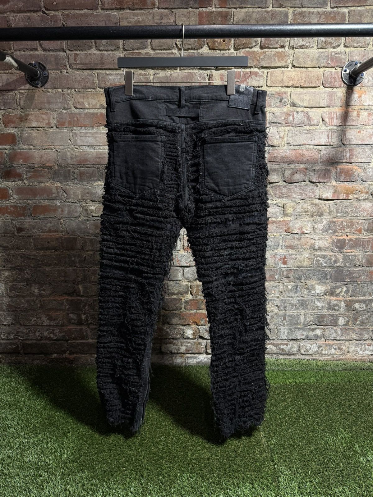 1017 ALYX 9SM 1017 Alyx 9sm Distressed Jeans Size US 32 / EU 48 - 2 Thumbnail