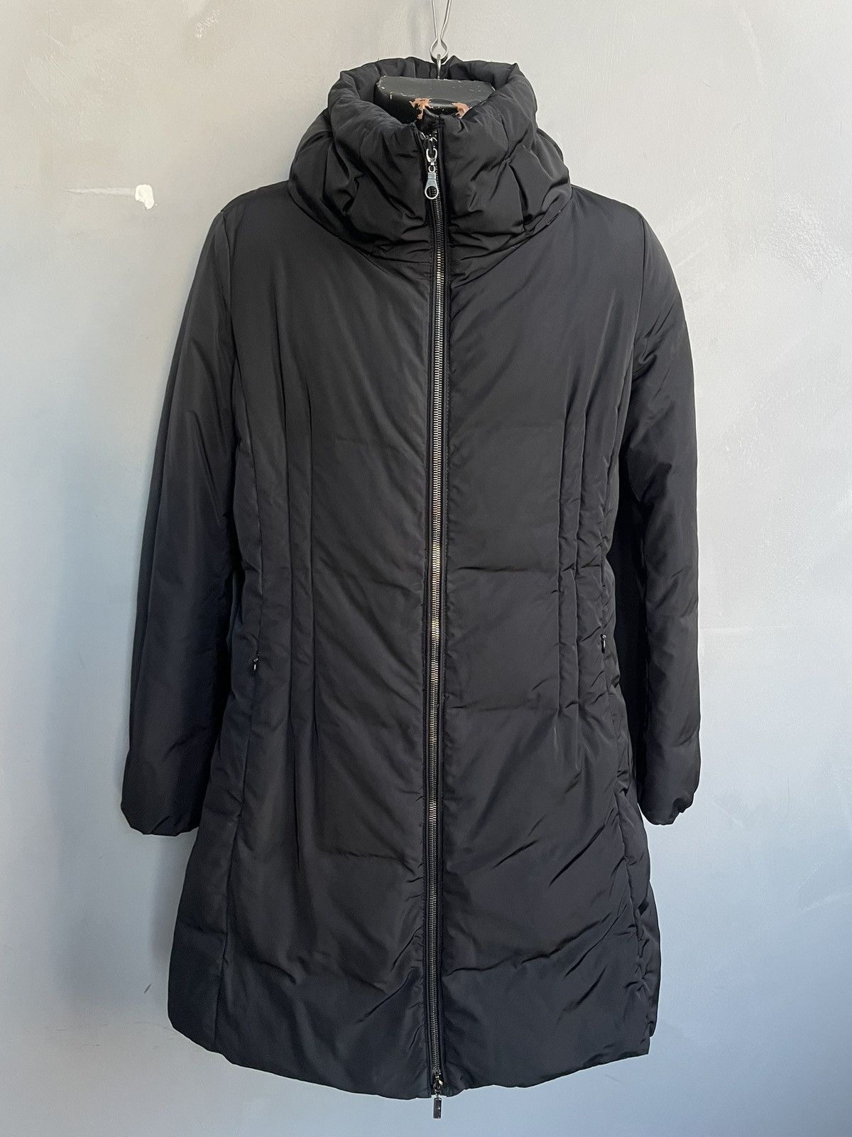Moncler Vintage Moncler Down Jacket Long 2000’s puff Size L / US 10 / IT 46 - 1 Thumbnail