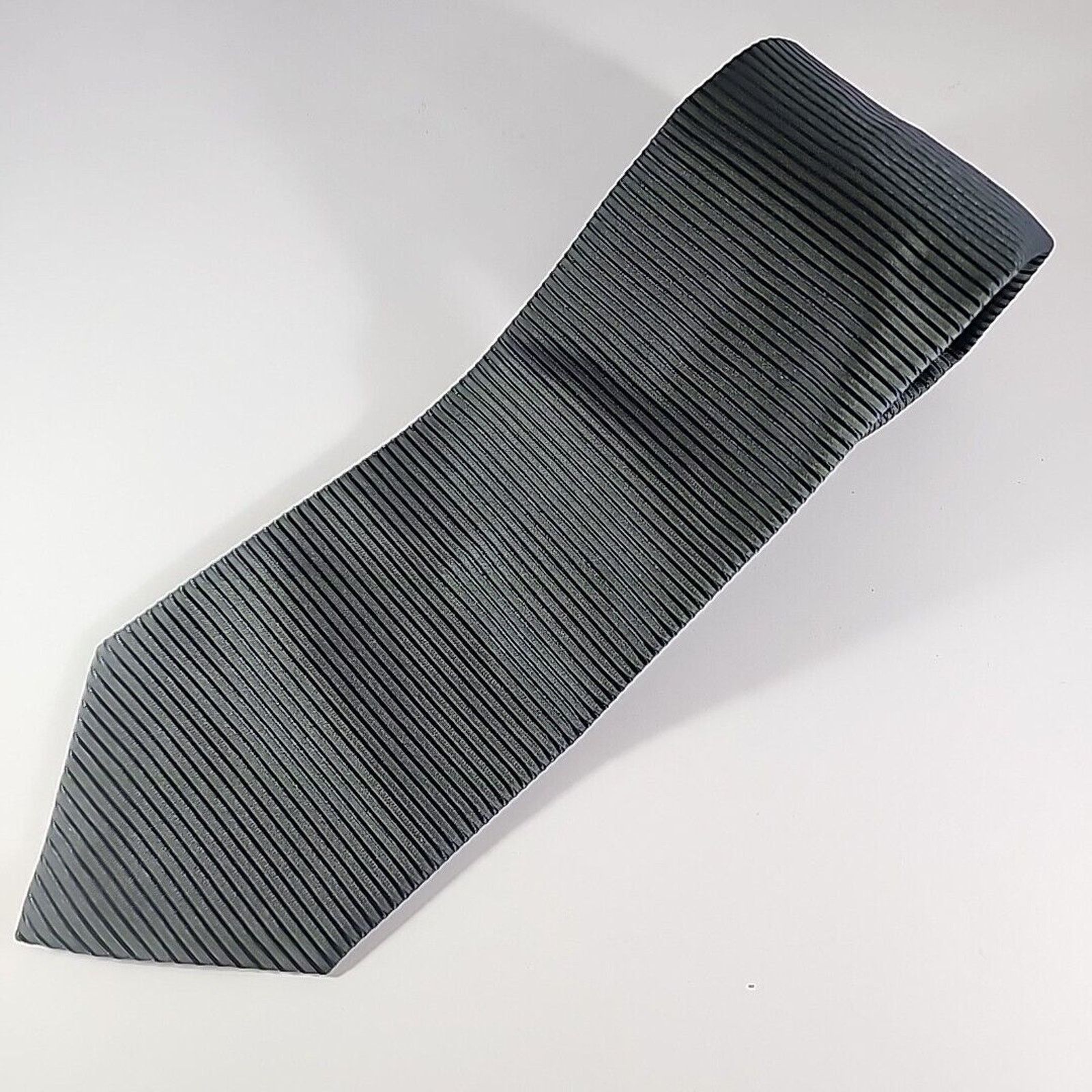 Vintage Bagutta Silk Necktie, Gray Horizontal Stripes - Italy Size ONE SIZE - 3 Thumbnail