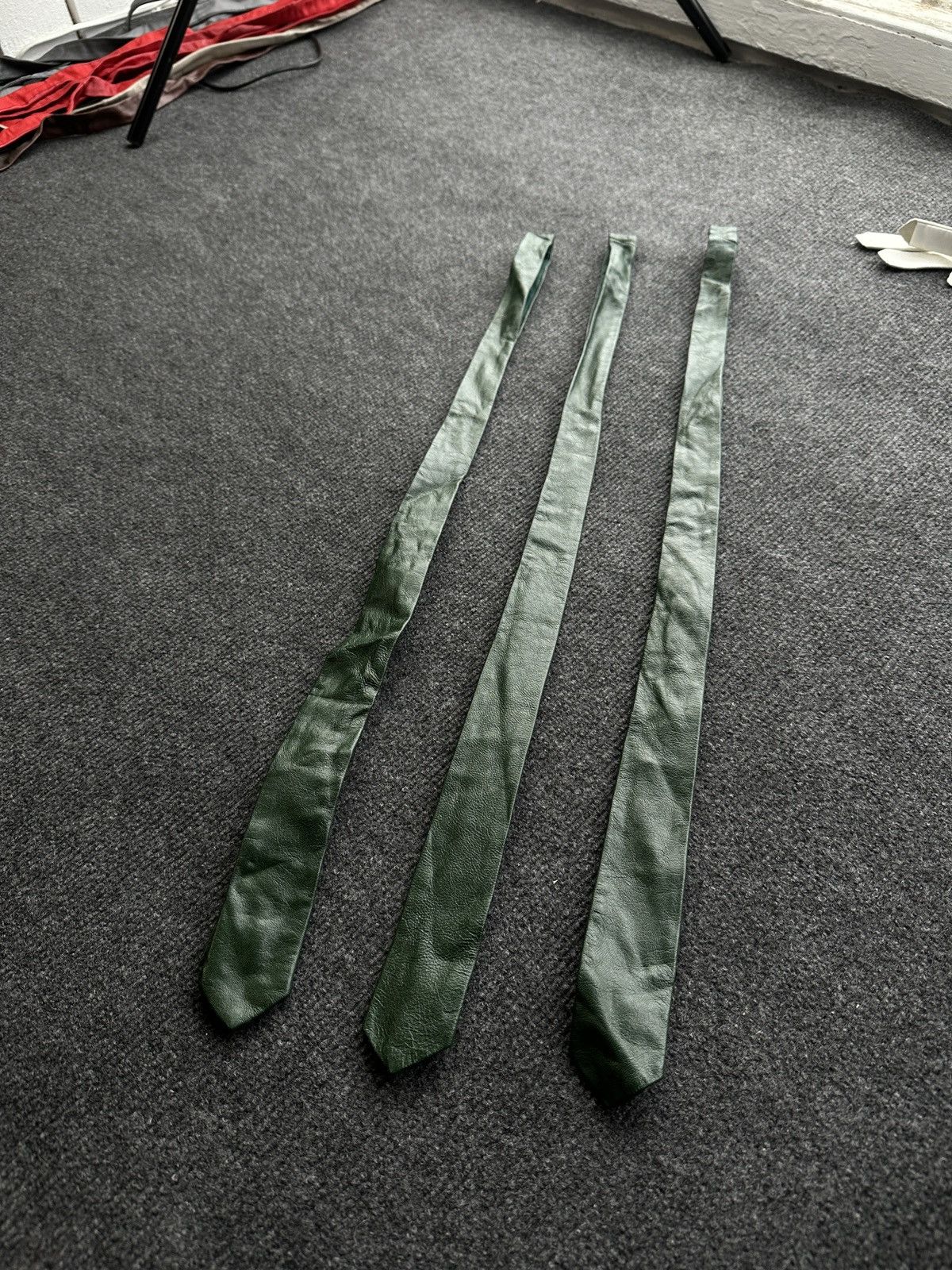 Other 🚨 LEATHER GREEN ITALY TIE LUXURY VNTG RARE OLD MONEY Size ONE SIZE - 15 Thumbnail