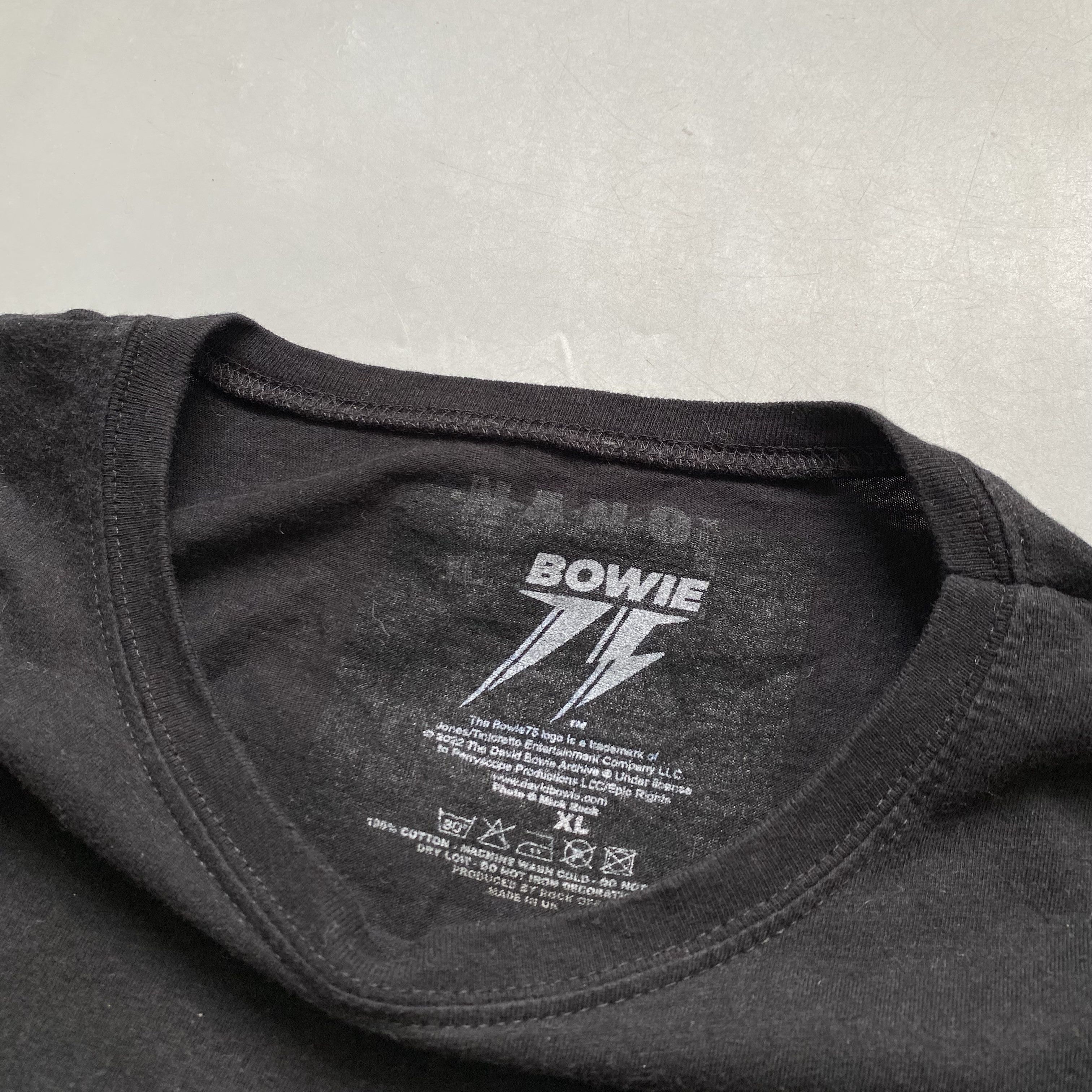 Band Tees 🎸 Retro David Bowie Face logo Band tee Vintage style Size US XL / EU 56 / 4 - 6 Thumbnail