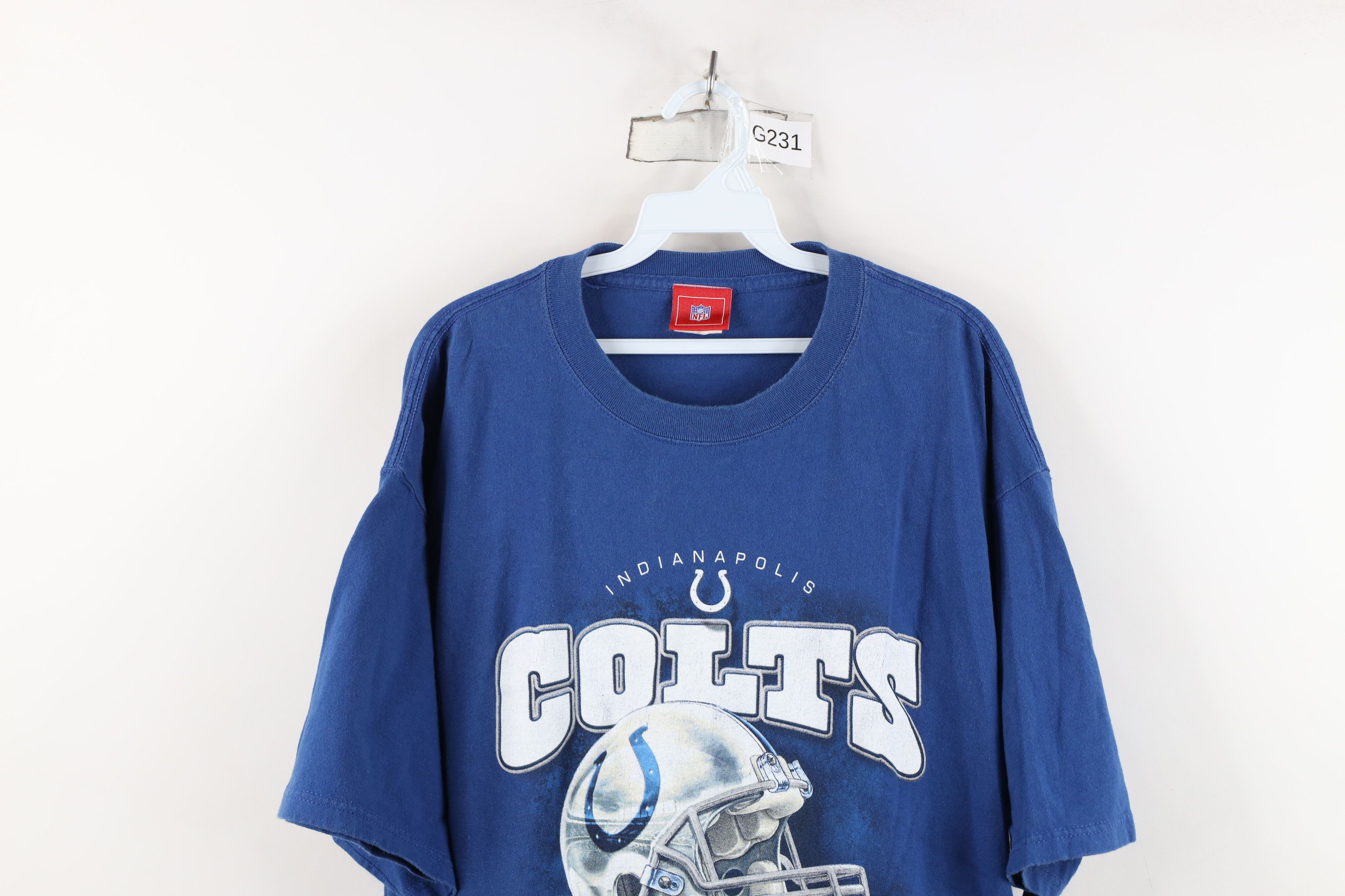 Vintage Vintage Y2K 2005 NFL Indianapolis Football T-Shirt Blue Size US XL / EU 56 / 4 - 2 Thumbnail
