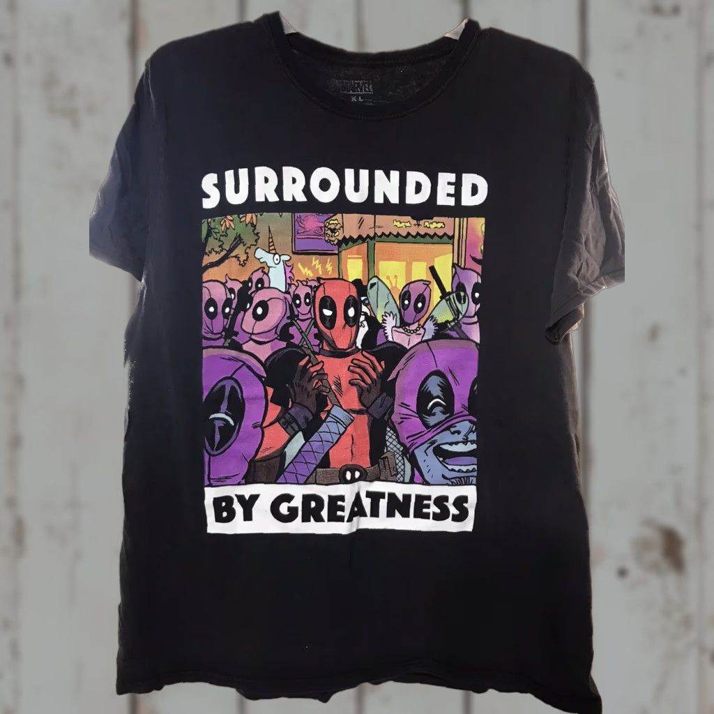 Vintage Marvel Surrounded By Greatness Graphic T-Shirt Mens Size XL Black Comics Size US XL / EU 56 / 4 - 1 Thumbnail