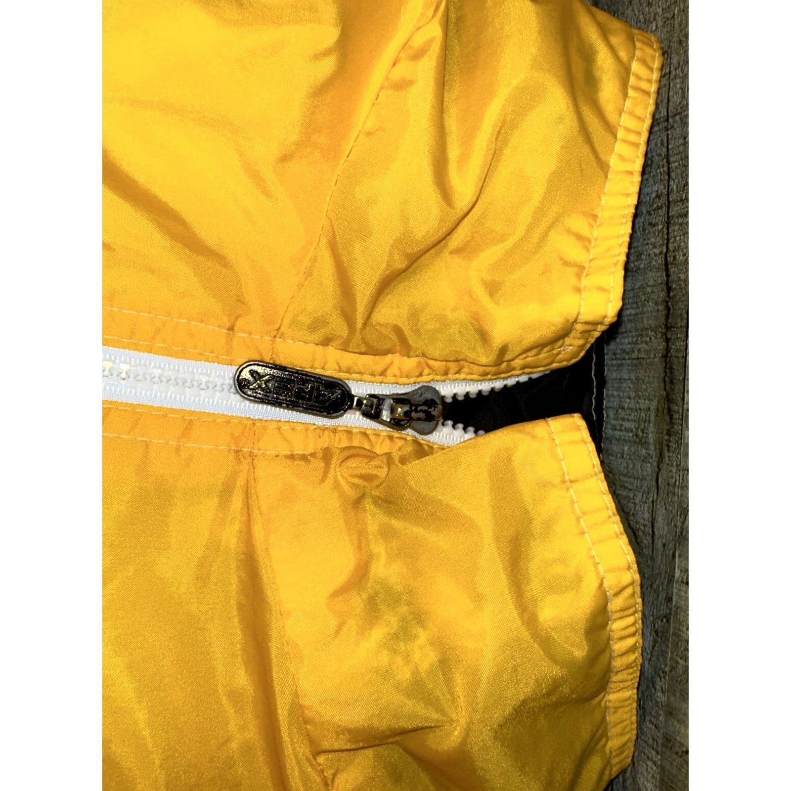 Vintage VINTAGE Apex windbreaker Shirt Men L Black Yellow Lined 1990s Windbreaker Mens Size US L / EU 52-54 / 3 - 3 Thumbnail