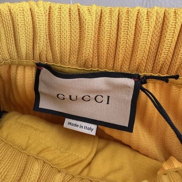 Gucci NWT GUCCI Skirt Yellow Size L 100% Authentic GG Logo Size 30" / US 8 / IT 44 - 7 Thumbnail