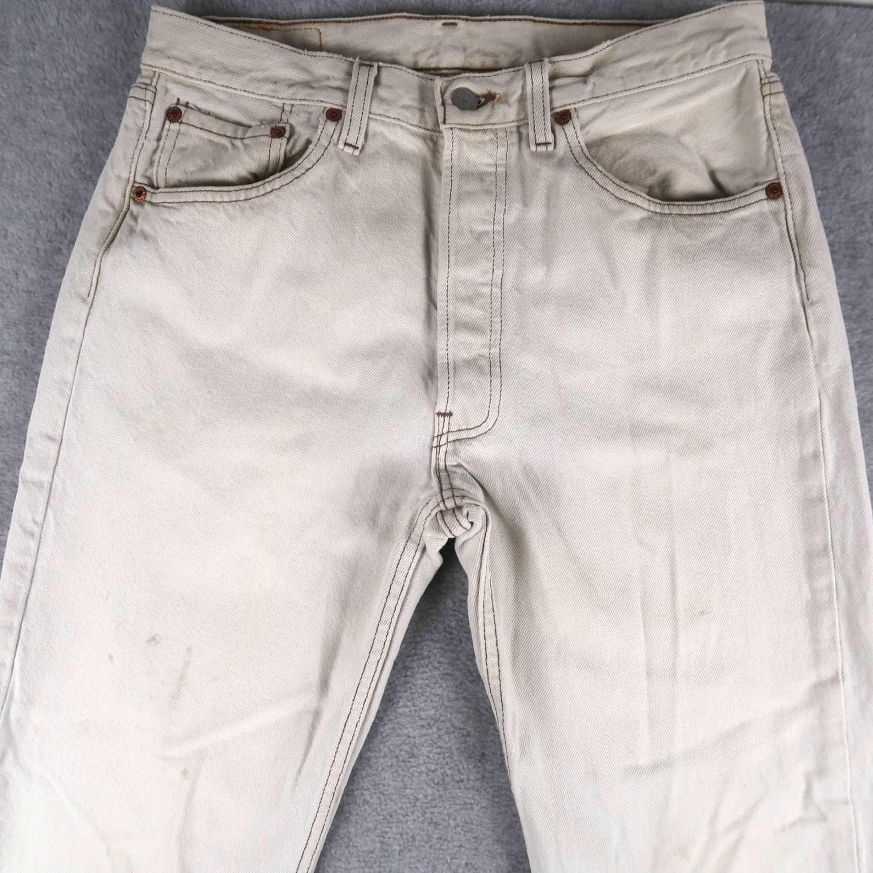 Levi's VINTAGE Levi's 501 Jeans Mens Beige 32x36 Straight Denim Regular Belt Loops 5-Pocket USA 90s USA Theme 90s Size US 32 / EU 48 - 3 Thumbnail