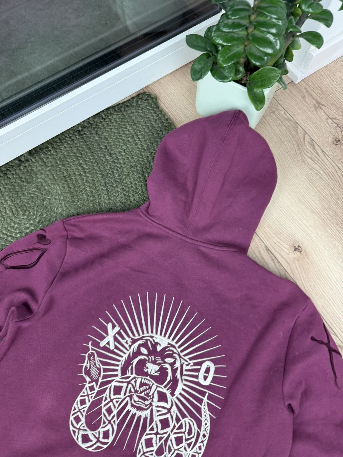 H&M × The Weeknd H&M x The Weeknd big logo XO hoodie casual Size US M / EU 48-50 / 2 - 14 Thumbnail