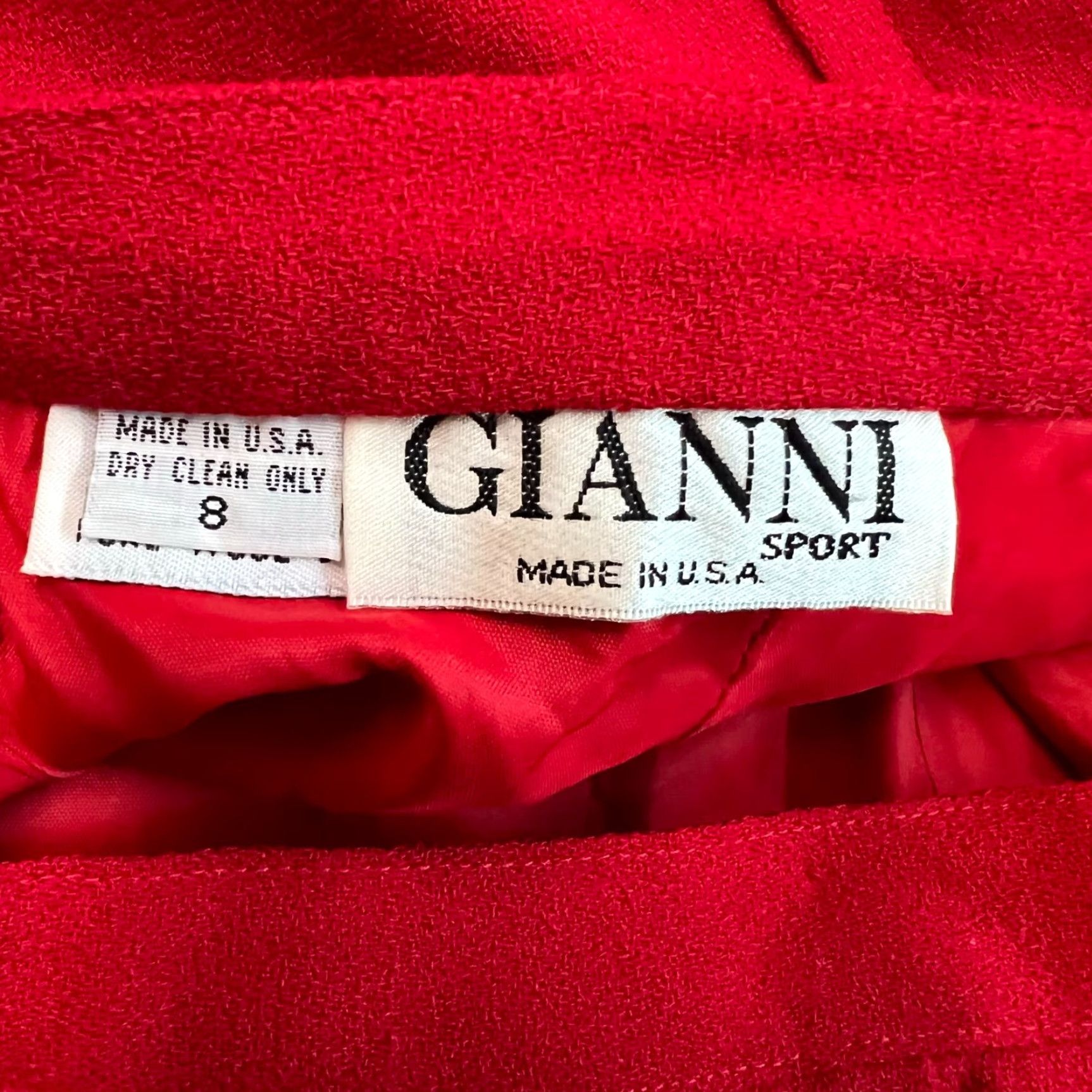 Vintage VTG Gianni Wool Skirt Women's Size 8 Red Zip Button Closure Knee Length A-Line Lined Chambray 100% Wool Vintage USA Gianni Skirt Womens 8 Red Size 30" / US 8 / IT 44 - 6 Thumbnail