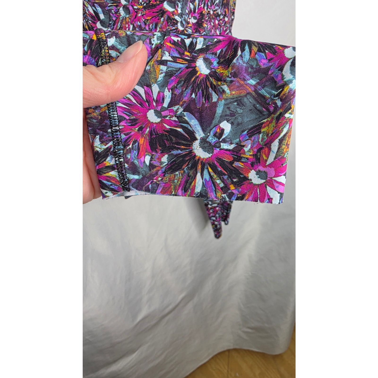 Lululemon Lululemon Base Pace High Rise Running Tight 25" Leggings 6 Size 28" / US 6 / IT 42 - 9 Thumbnail