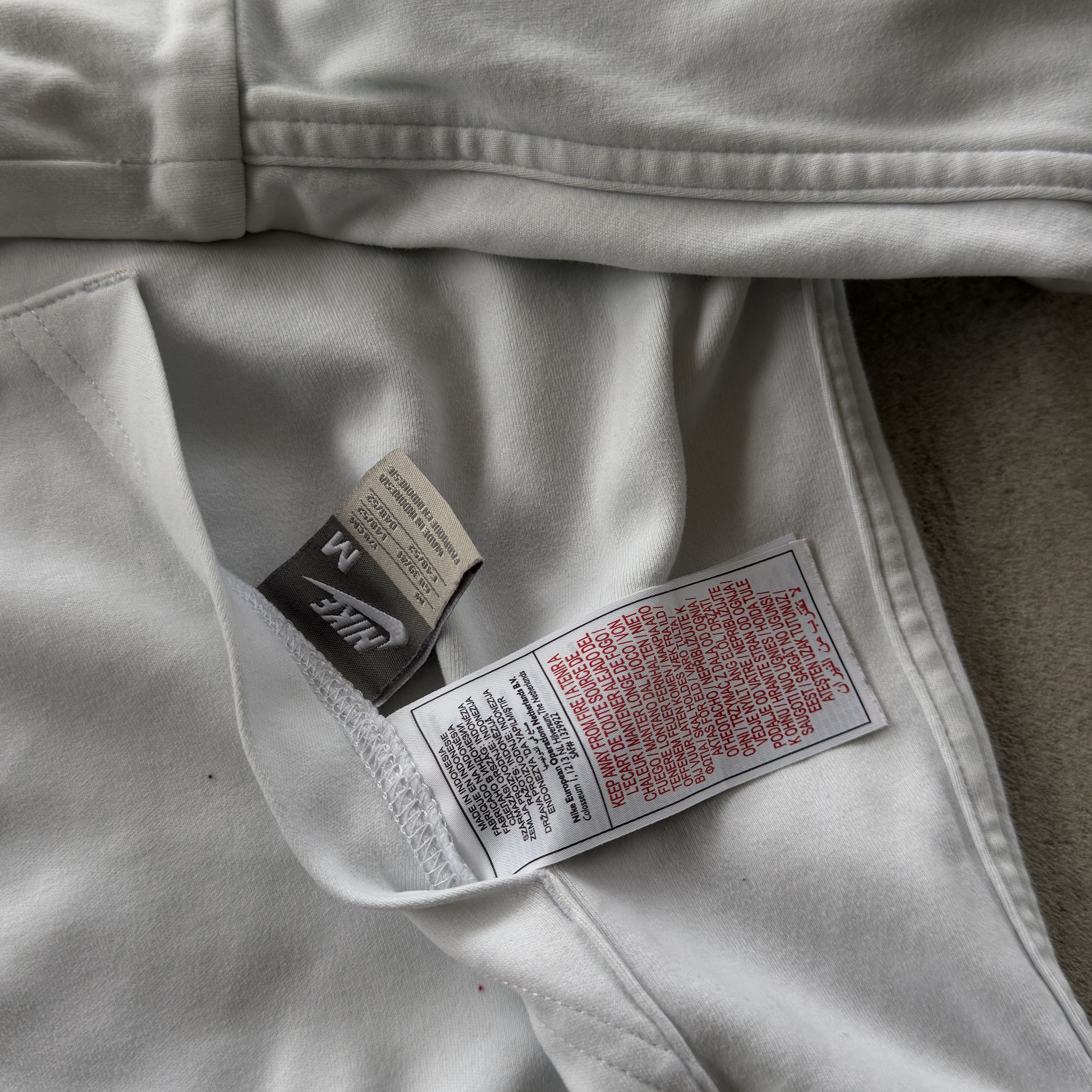 Nike Vintage Nike Reversible Zip Hooded Sweatshirt Size US M / EU 48-50 / 2 - 10 Thumbnail