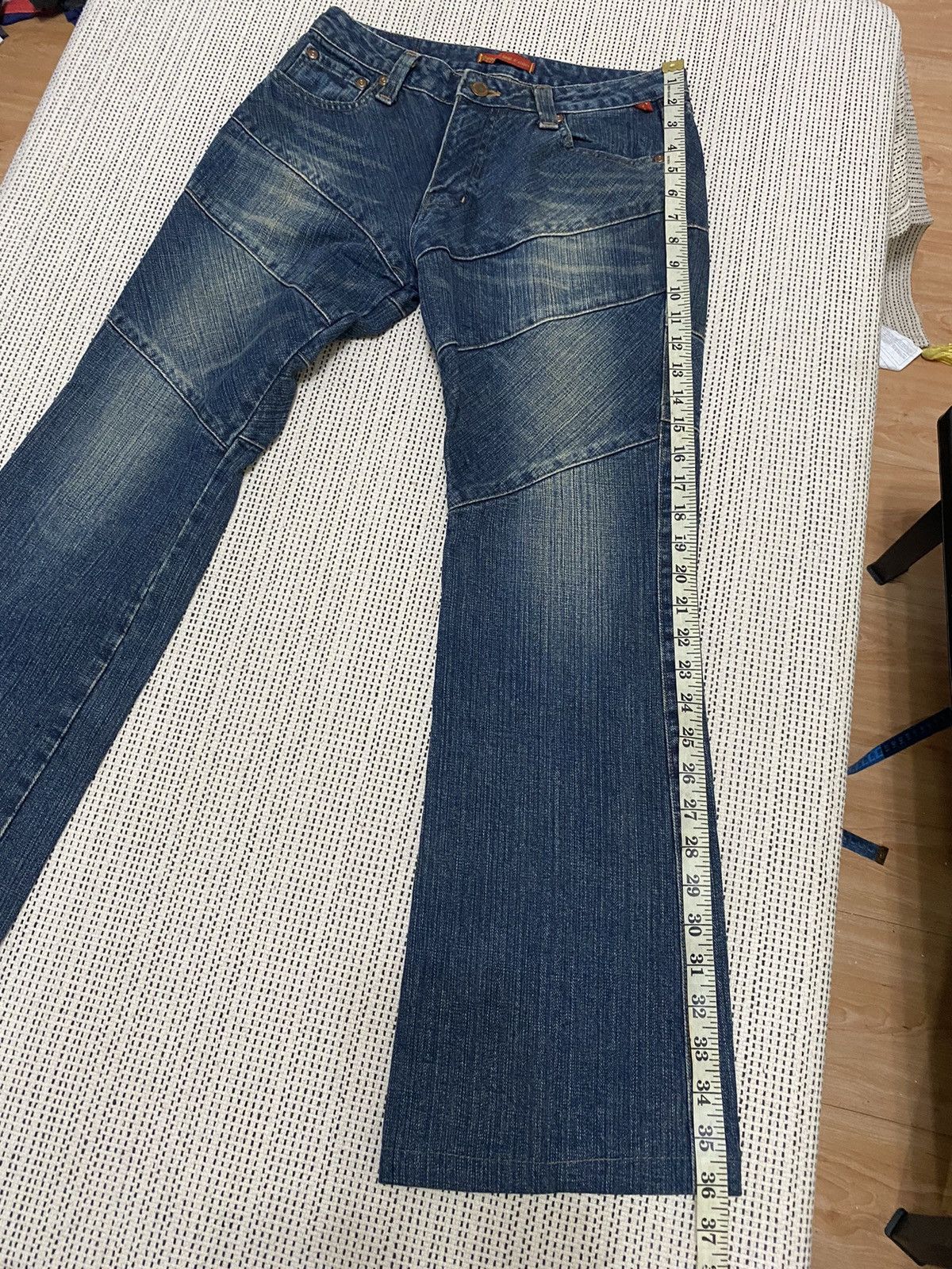 Japanese Brand BOOTCUT QUEEN’s LOW BY BOBSON VERY RARE Size US 29 - 11 Thumbnail