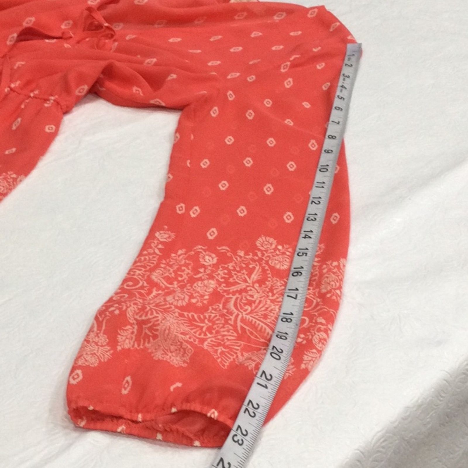 Other Love Tree Salmon & White V-neck Tie Shorts Romper M Size 30" / US 8 / IT 44 - 16 Thumbnail
