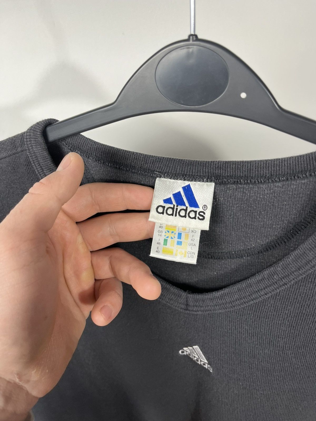 Adidas Vintage Adidas T Shirt Faded Gray Short Sleeve Size L Size L / US 10 / IT 46 - 4 Thumbnail