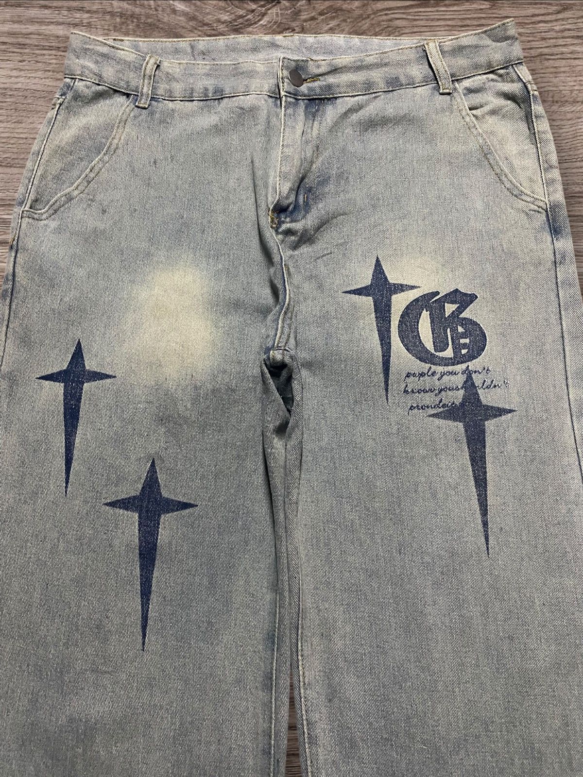 Japanese Brand Vintage Japanese Brand Cross Print Faded Wash Baggy Jeans Size US 35 - 3 Thumbnail