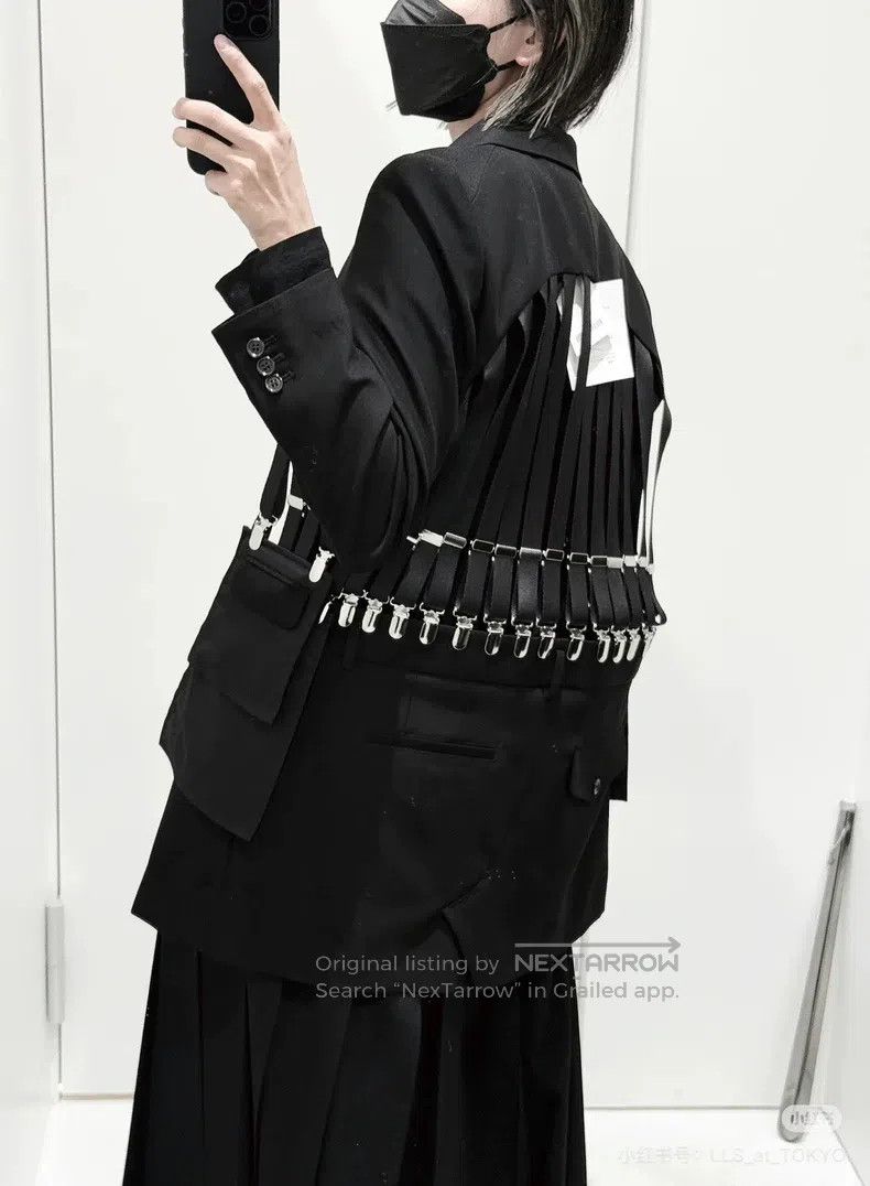 Noir Kei Ninomiya Noir Kei Ninomiya Deconstructed metallic jacket Size S / US 4 / IT 40 - 3 Thumbnail