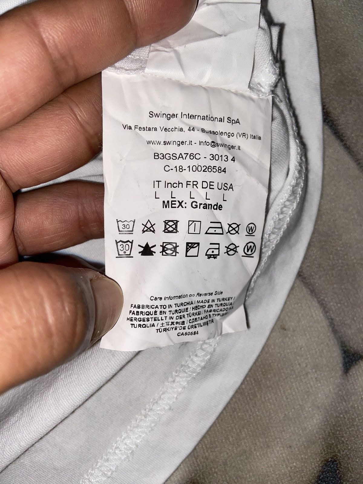 Versace VERSACE JEANS WHITE T SHIRT GOLD LOGO Size US L / EU 52-54 / 3 - 6 Thumbnail