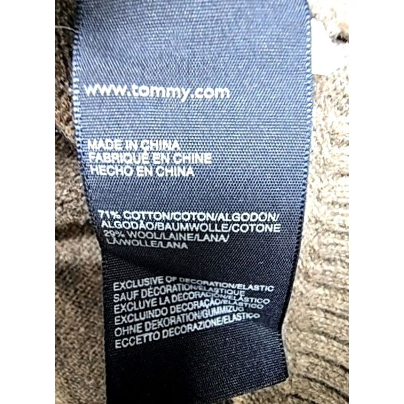Tommy Hilfiger Tommy Hilfiger Men’s Gray Brown Stripe Crewneck Sweater XXL Long Sleeve Size US XXL / EU 58 / 5 - 5 Thumbnail